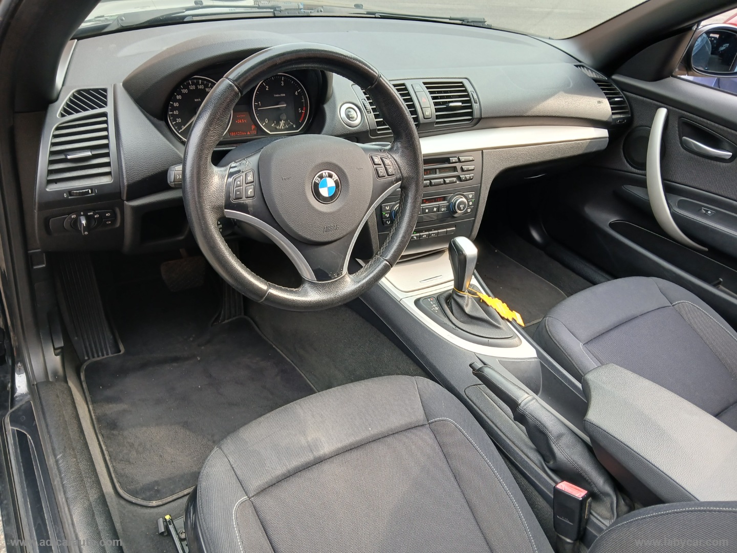 120d Cabrio Attiva - immagine 10
