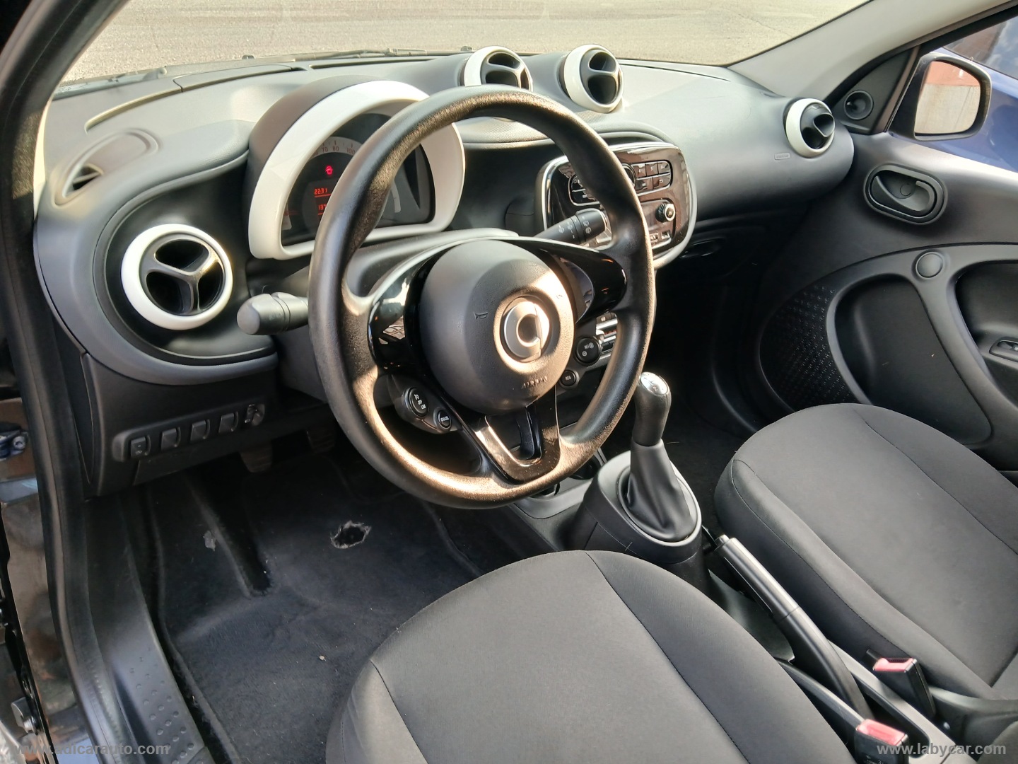 forfour 70 1.0 Youngster - immagine 10
