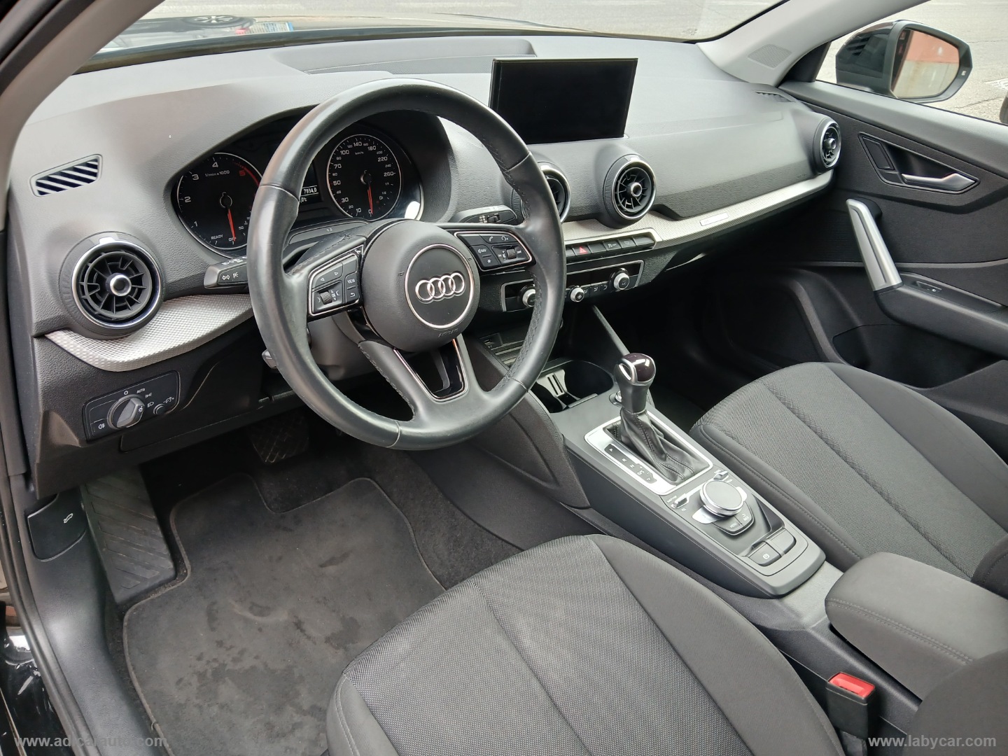 Q2 30 TDI S tronic - immagine 10
