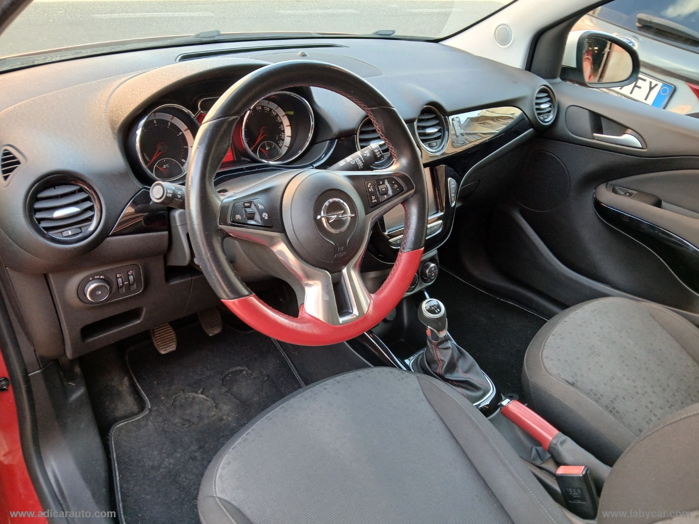 Adam 1.4 87 CV GPL Tech Glam - immagine 10