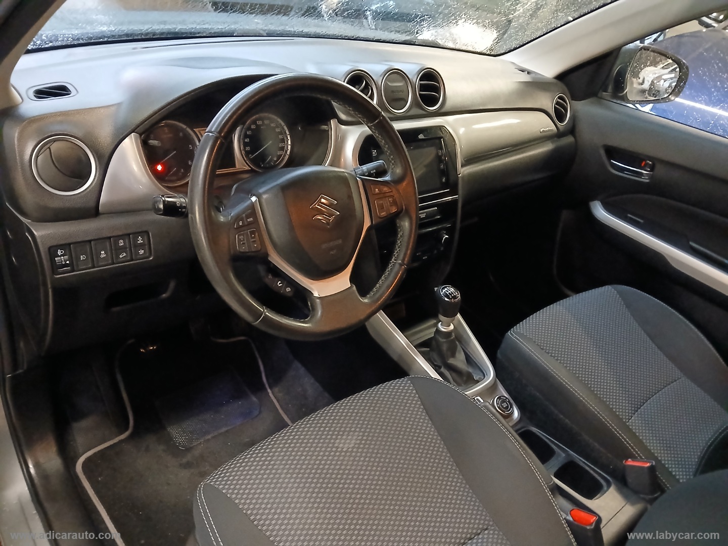 Vitara 1.6 DDiS 4WD All Grip V-Top - immagine 10