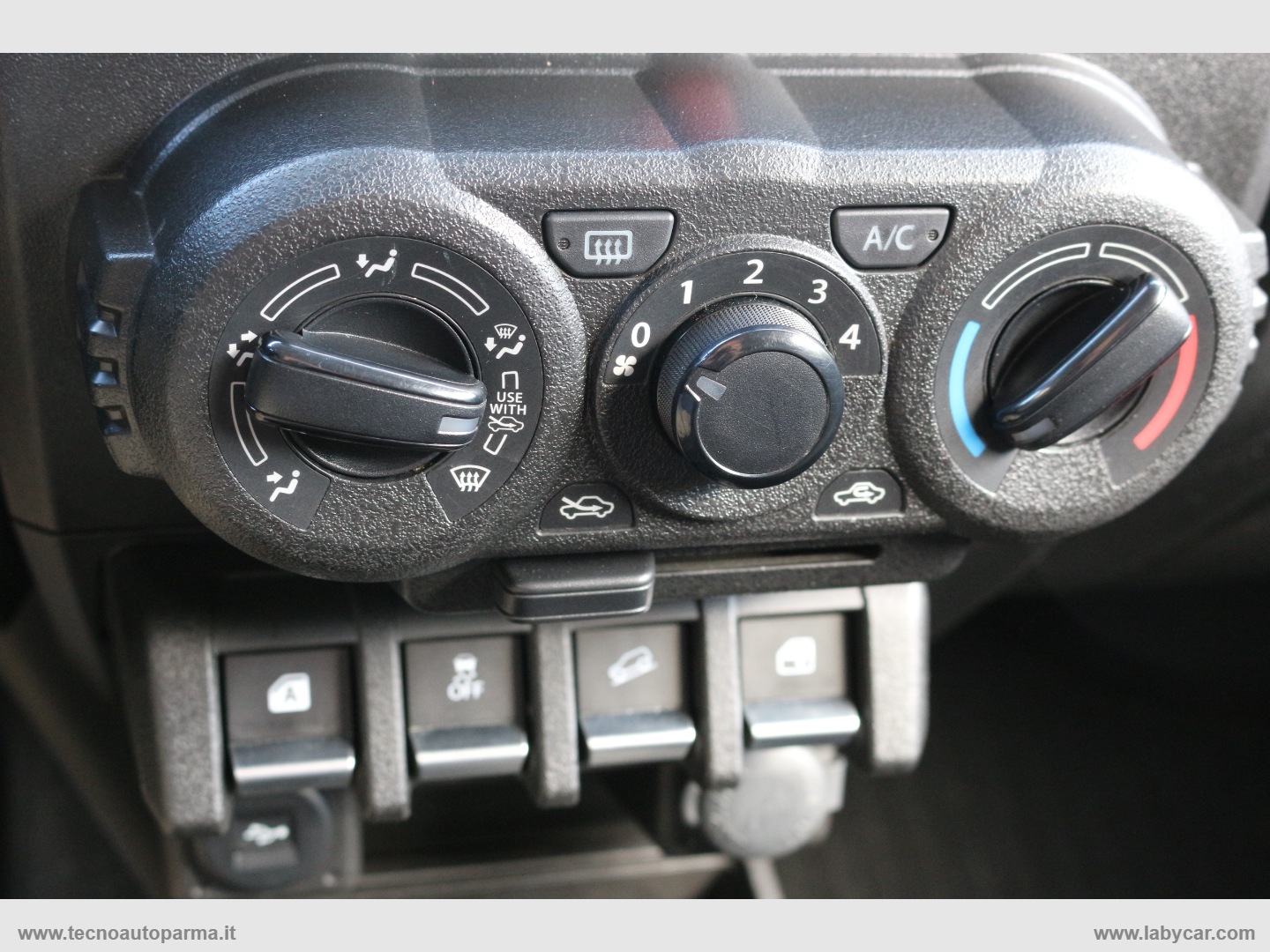Jimny 1.5 5MT PRO - immagine 10