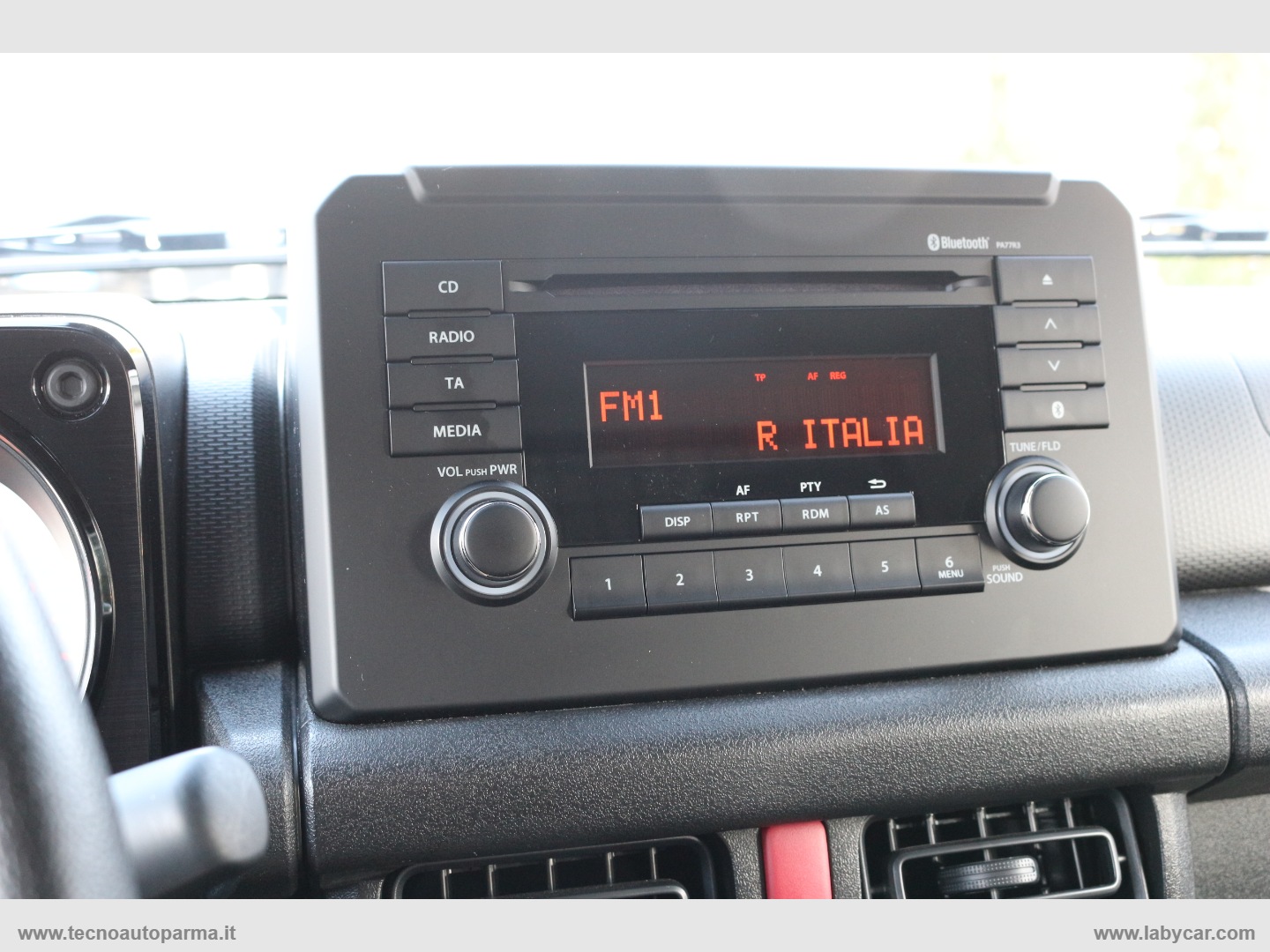 Jimny 1.5 5MT PRO - immagine 10