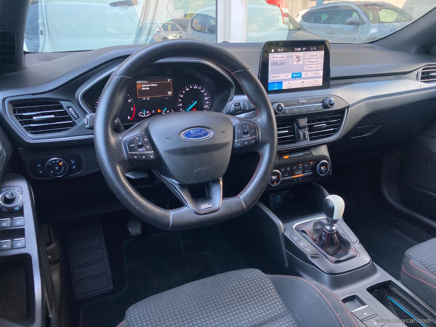 Focus 1.0 EcoBoost 125 5p. ST-LINE - immagine 10