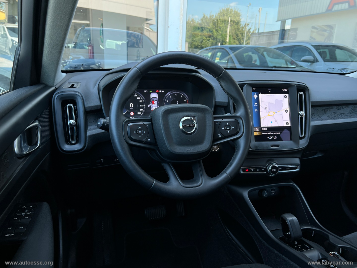 XC40 T2 automatico Essential - immagine 10