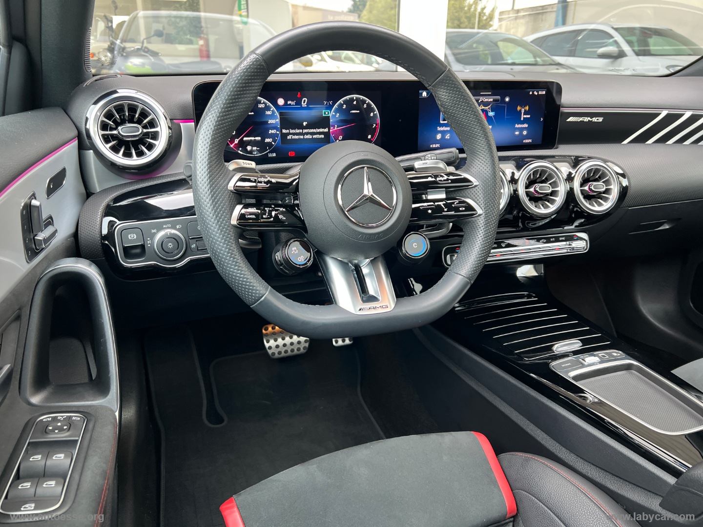 A 35 AMG 4Matic Premium AMG Line - immagine 10
