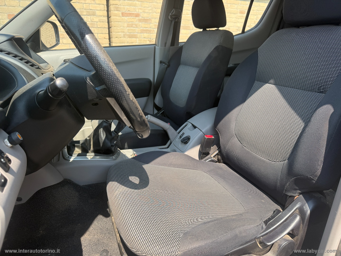 L200 2.5 DI-D/136CV Double Cab Intense - immagine 10