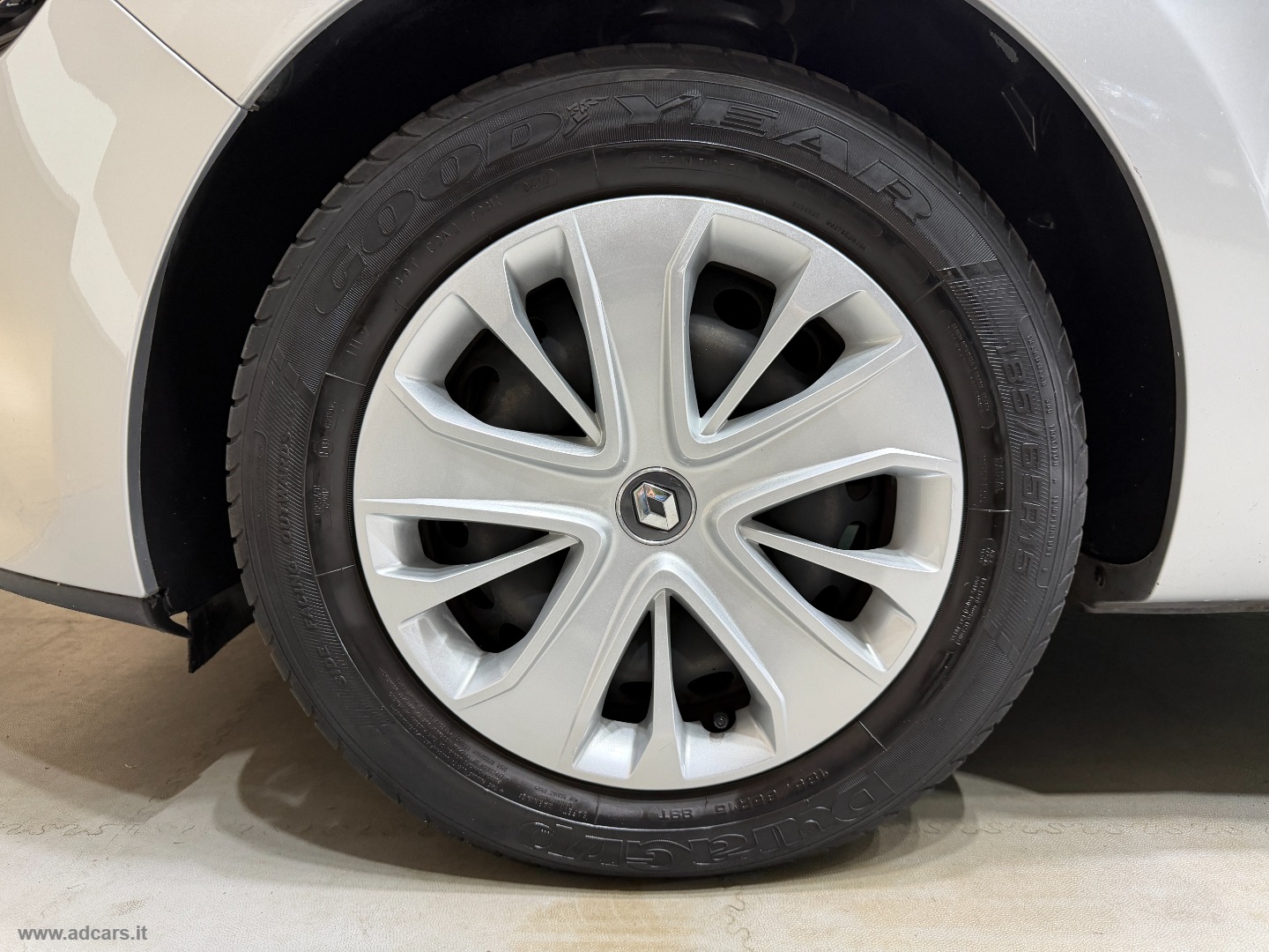 Clio dCi 8V 75 CV S&S 5p. Energy Zen *NEOPATENTATI* - immagine 10