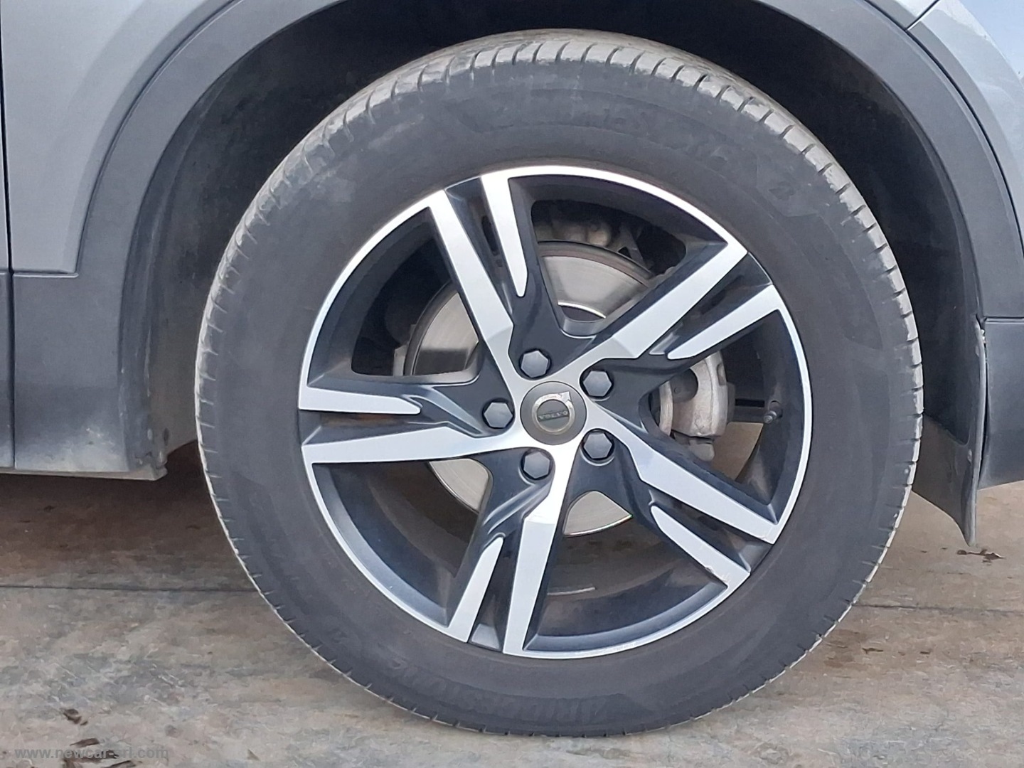 XC40 D3 Geartronic R-design - immagine 10