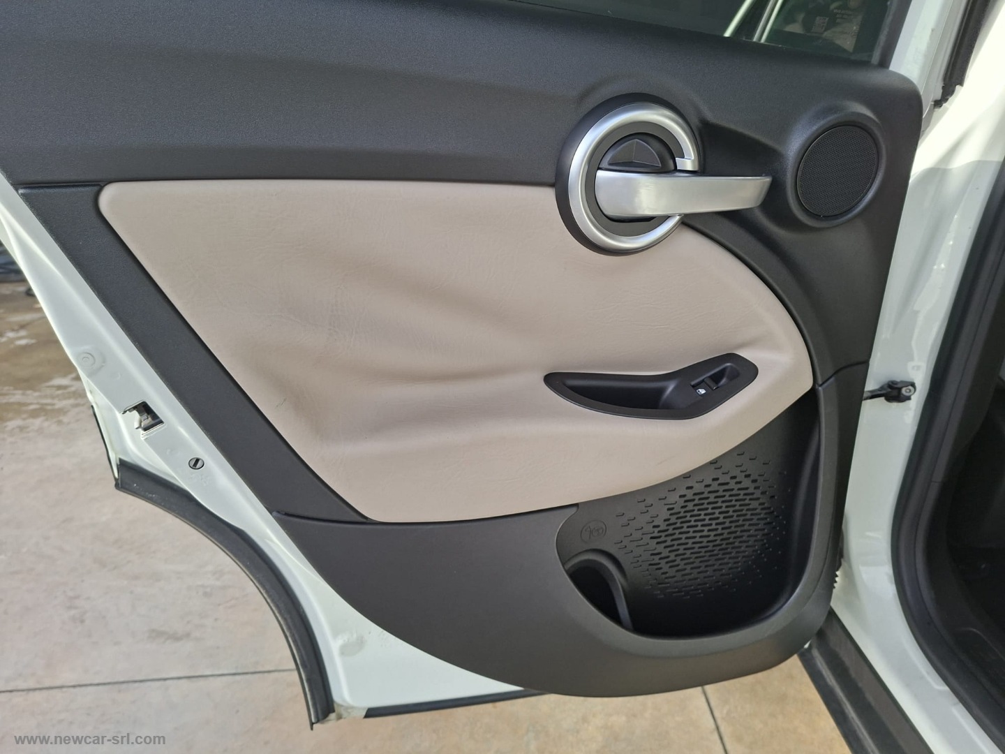 500X 1.6 M.Jet 120 CV Lounge - immagine 10