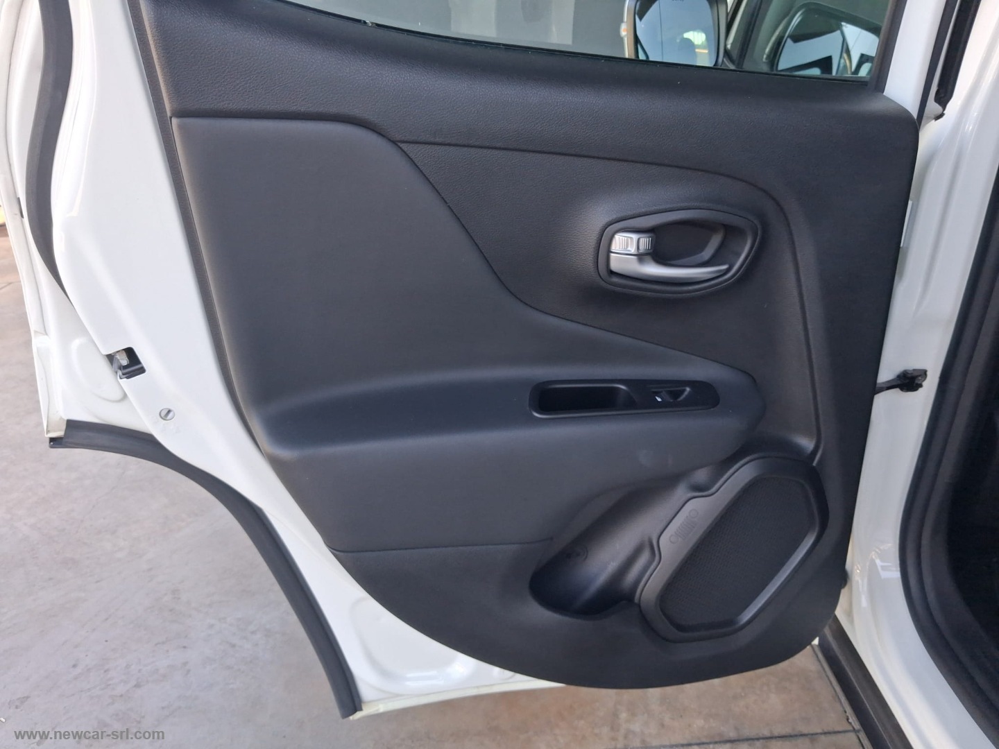 Renegade 1.6 Mjt 130CV Limited - immagine 10