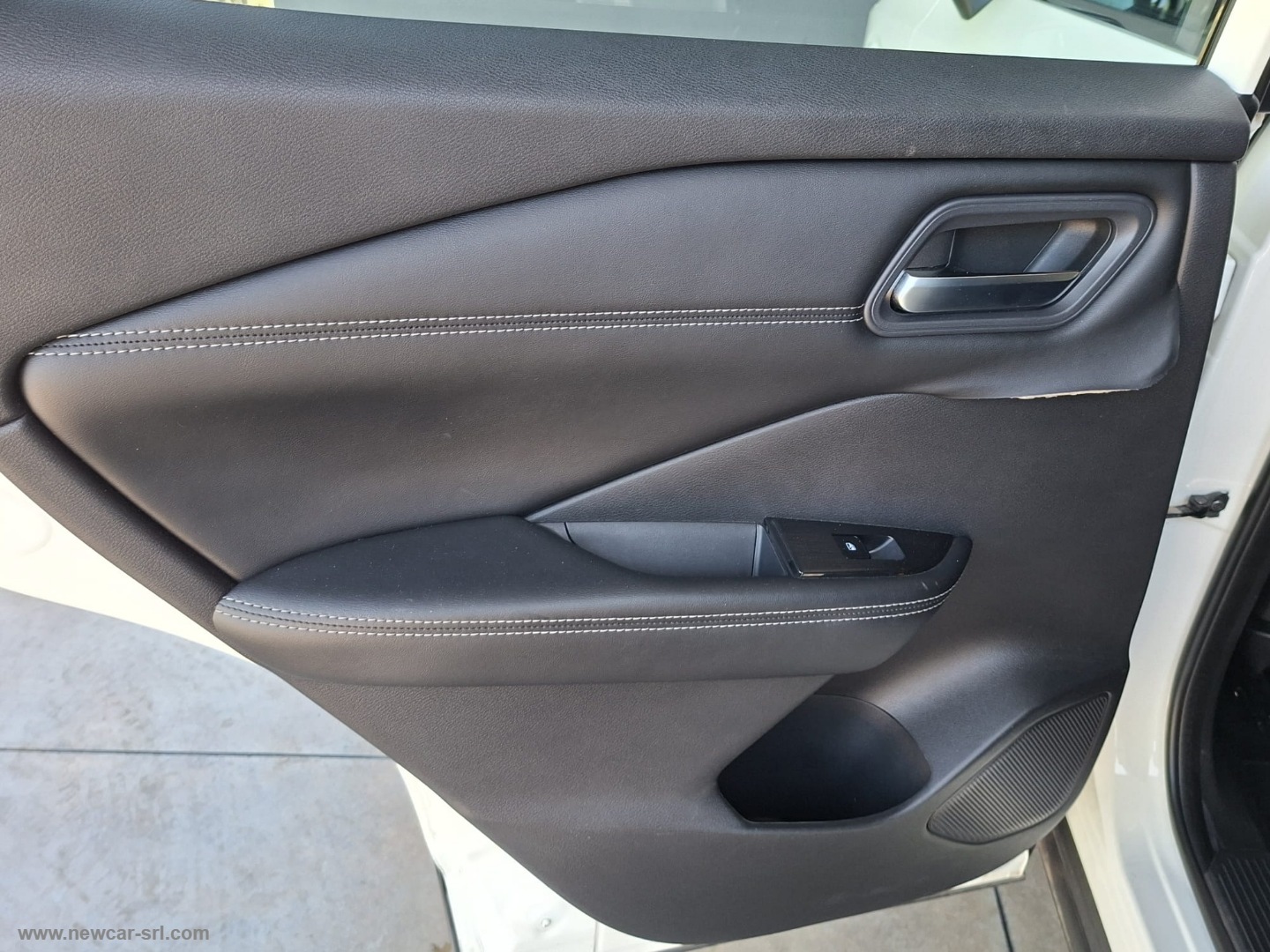 Qashqai MHEV 158 CV Xtronic Business - immagine 10