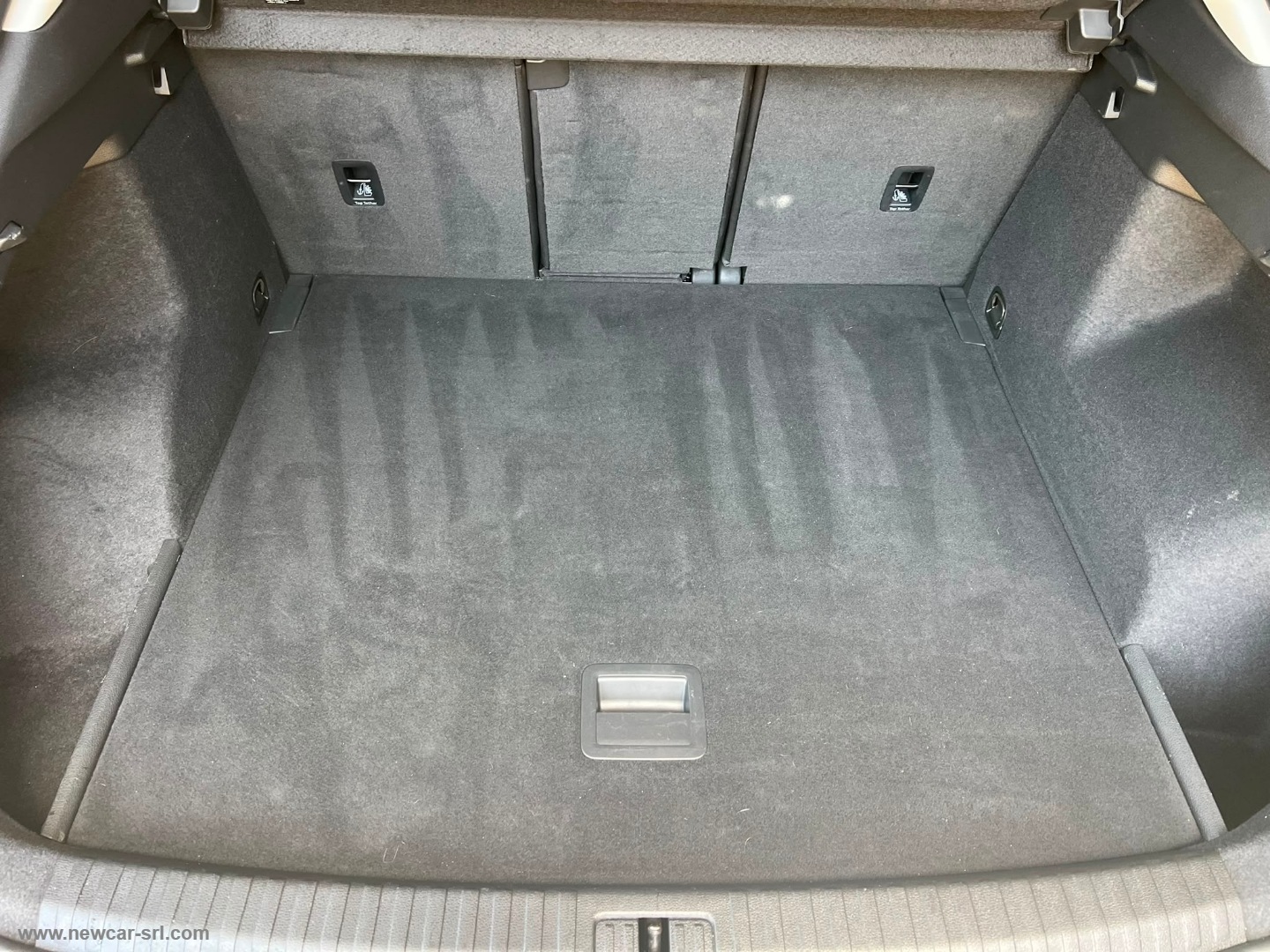 Q3 SPB 35 TDI S tronic Identity Black - immagine 10