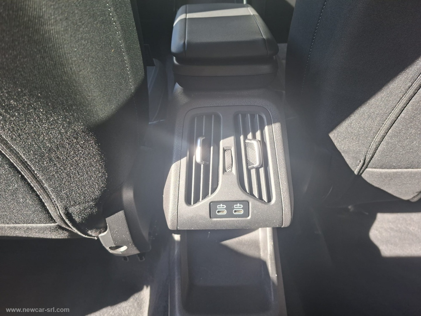 X2 sDrive 20d - immagine 10