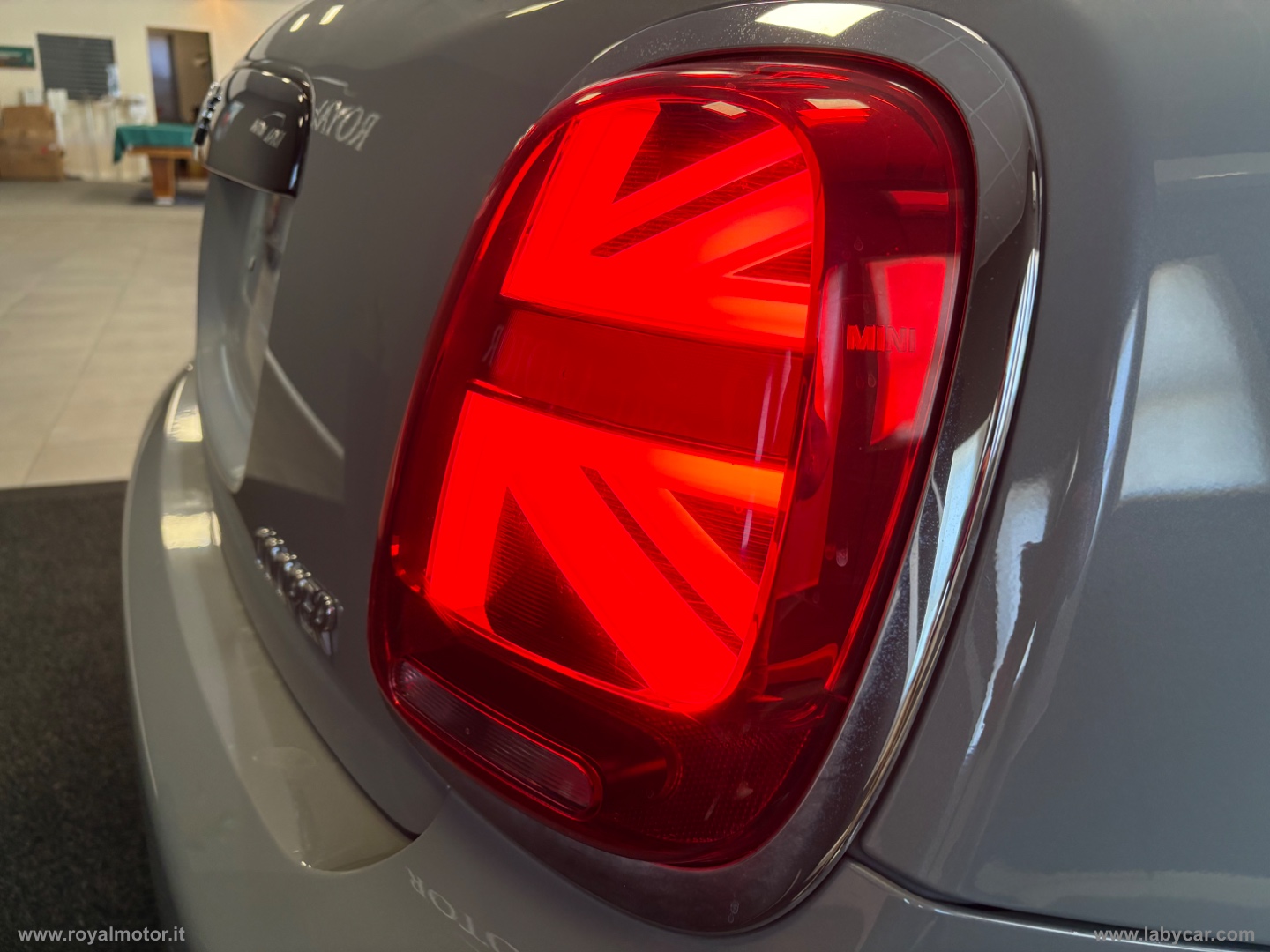 Mini Cooper 5 porte - immagine 10
