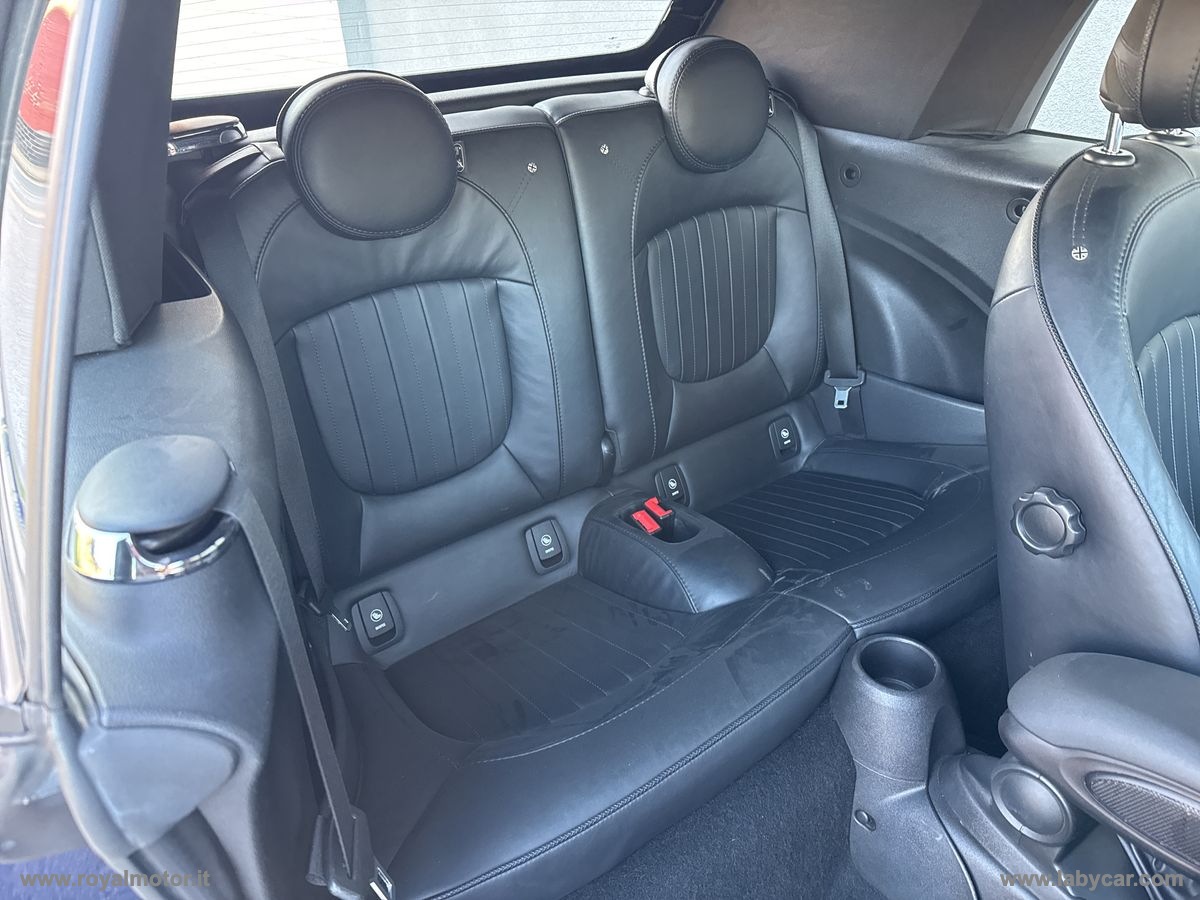 Mini Cooper D Cabrio - immagine 10
