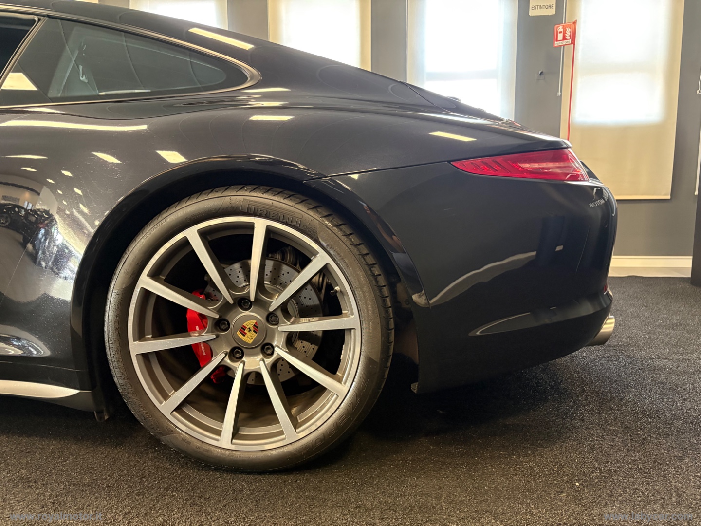 911 3.8 Carrera 4S Coupé GARANZIA UFFICIALE PORSCHE 01-2027 - immagine 10