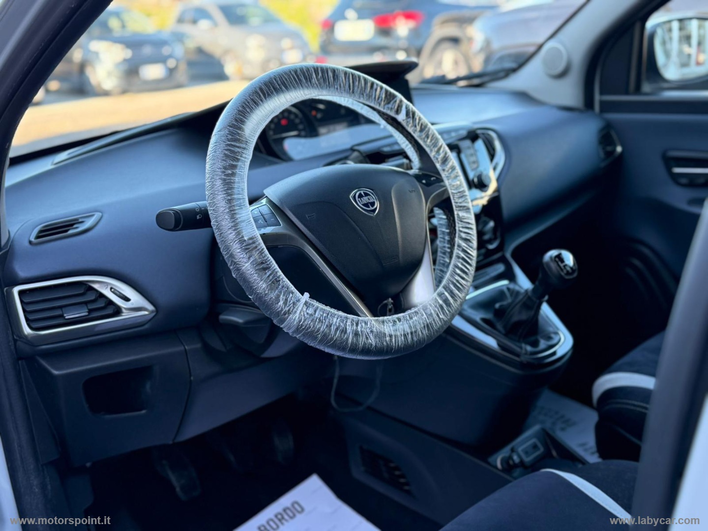 Ypsilon 1.3 MJT 95 CV 5p. S&S Platinum - immagine 10