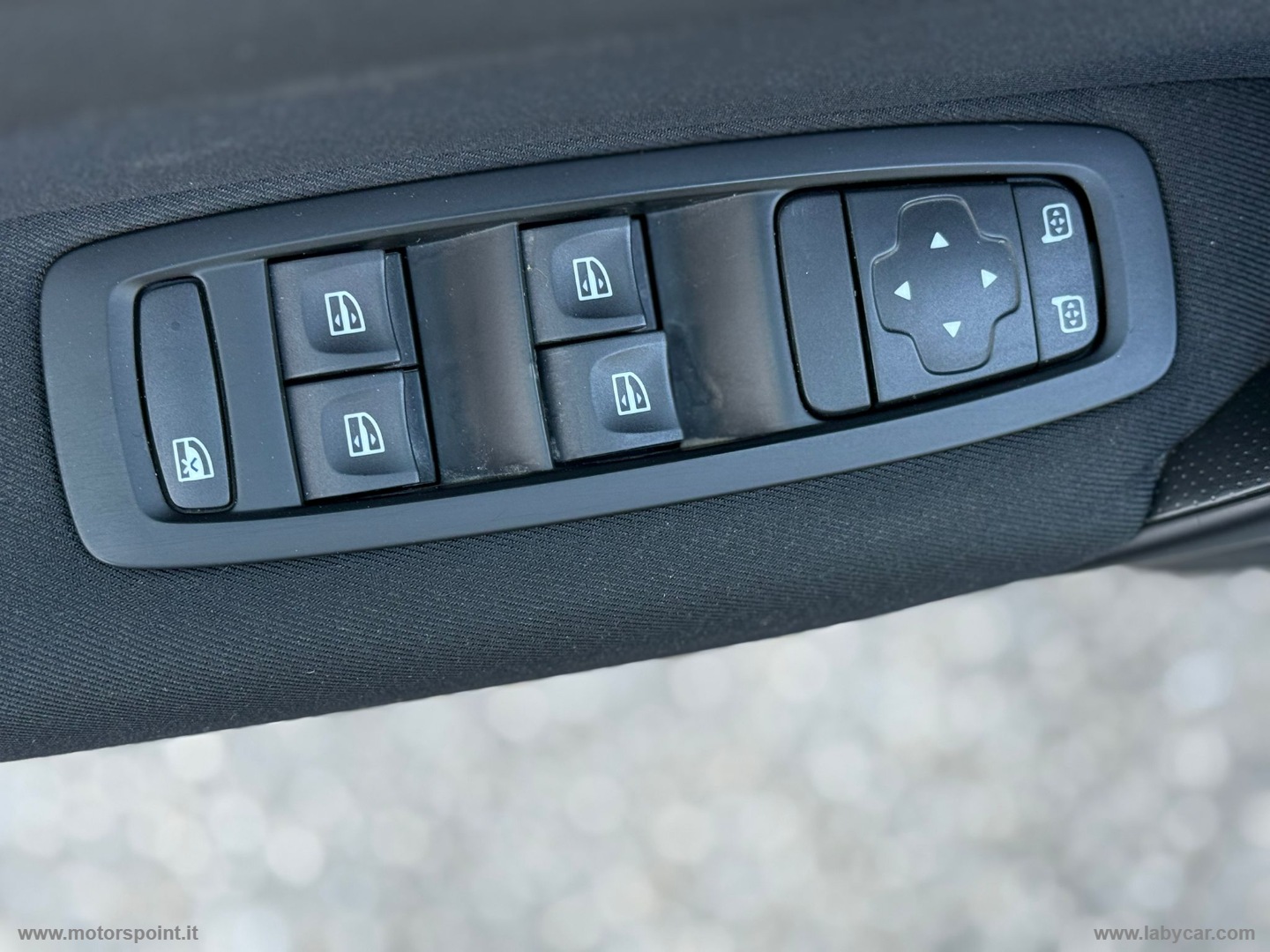 Mégane dCi 110 CV S&S ST Energy Limited - immagine 10