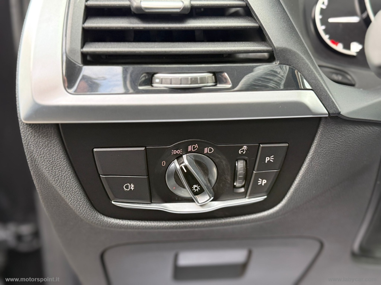 X3 sDrive18d 48V Business Advantage - immagine 10