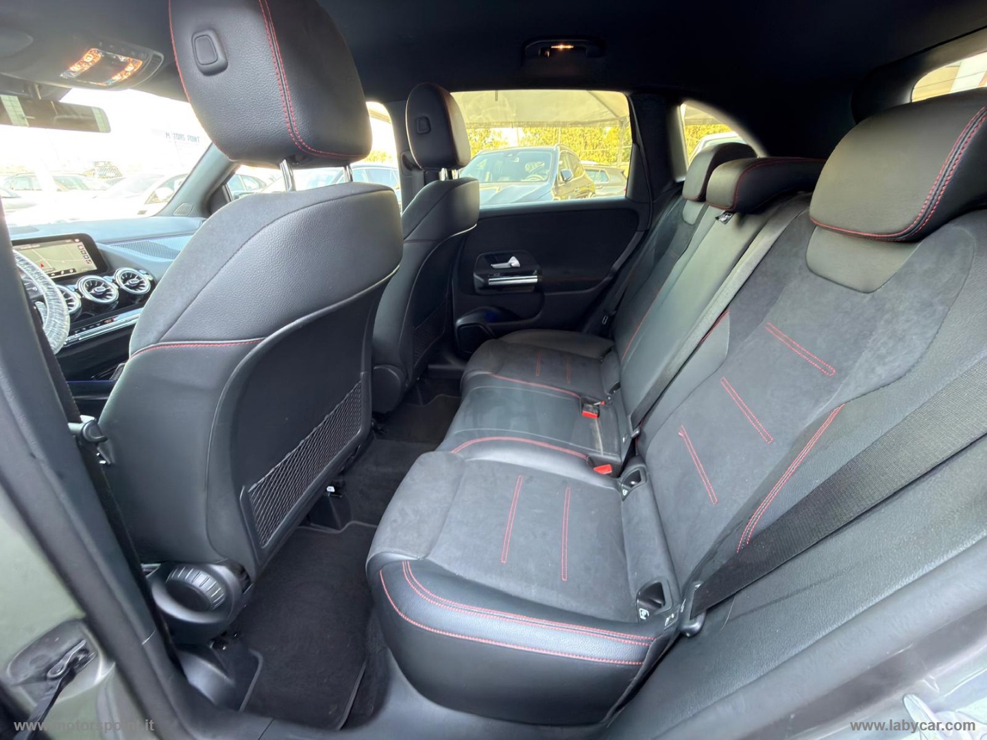 B 180 d Automatic Premium LUCI INTERNE - immagine 10