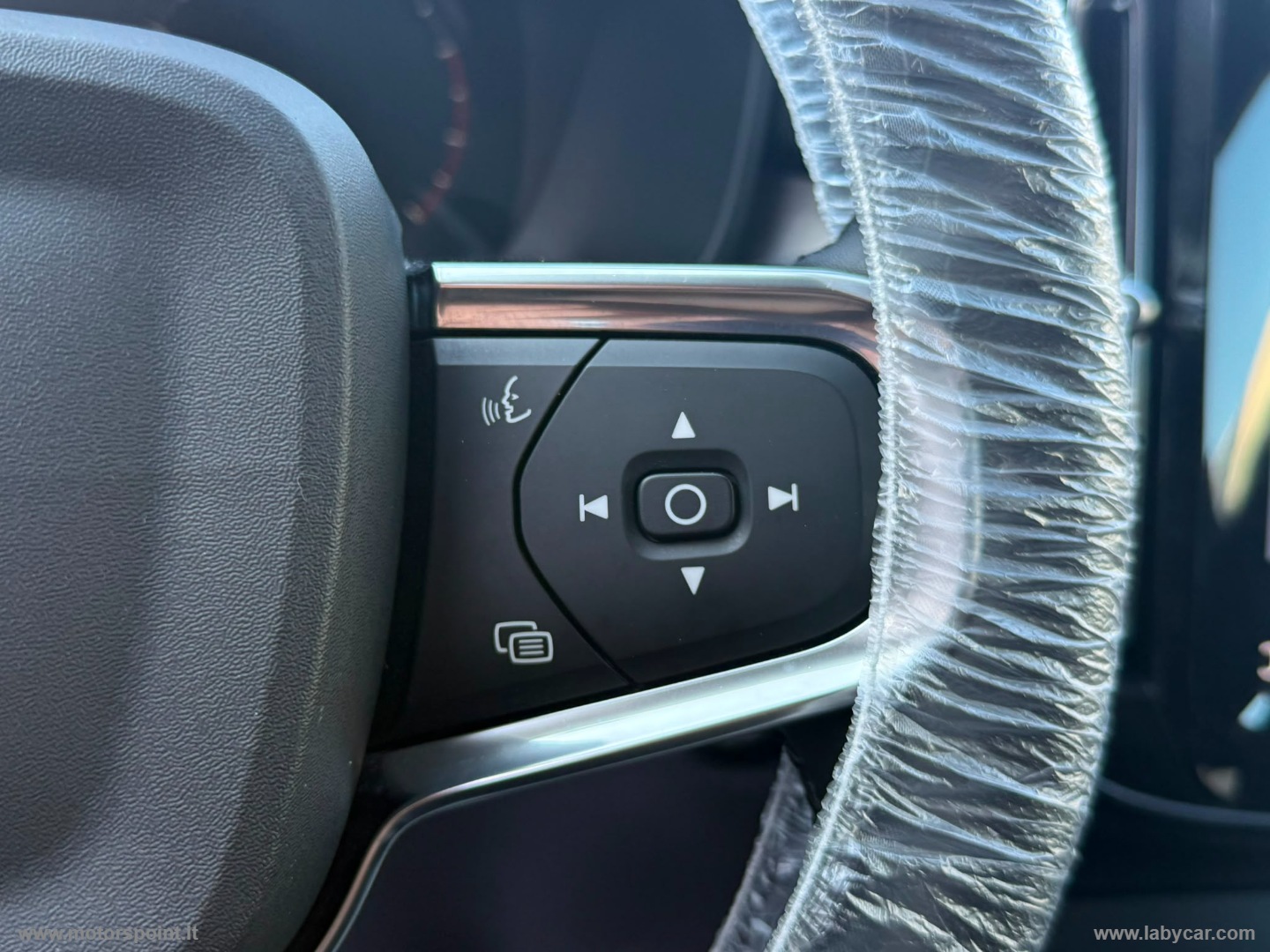 XC40 T2 Geartronic Momentum Pro - immagine 10