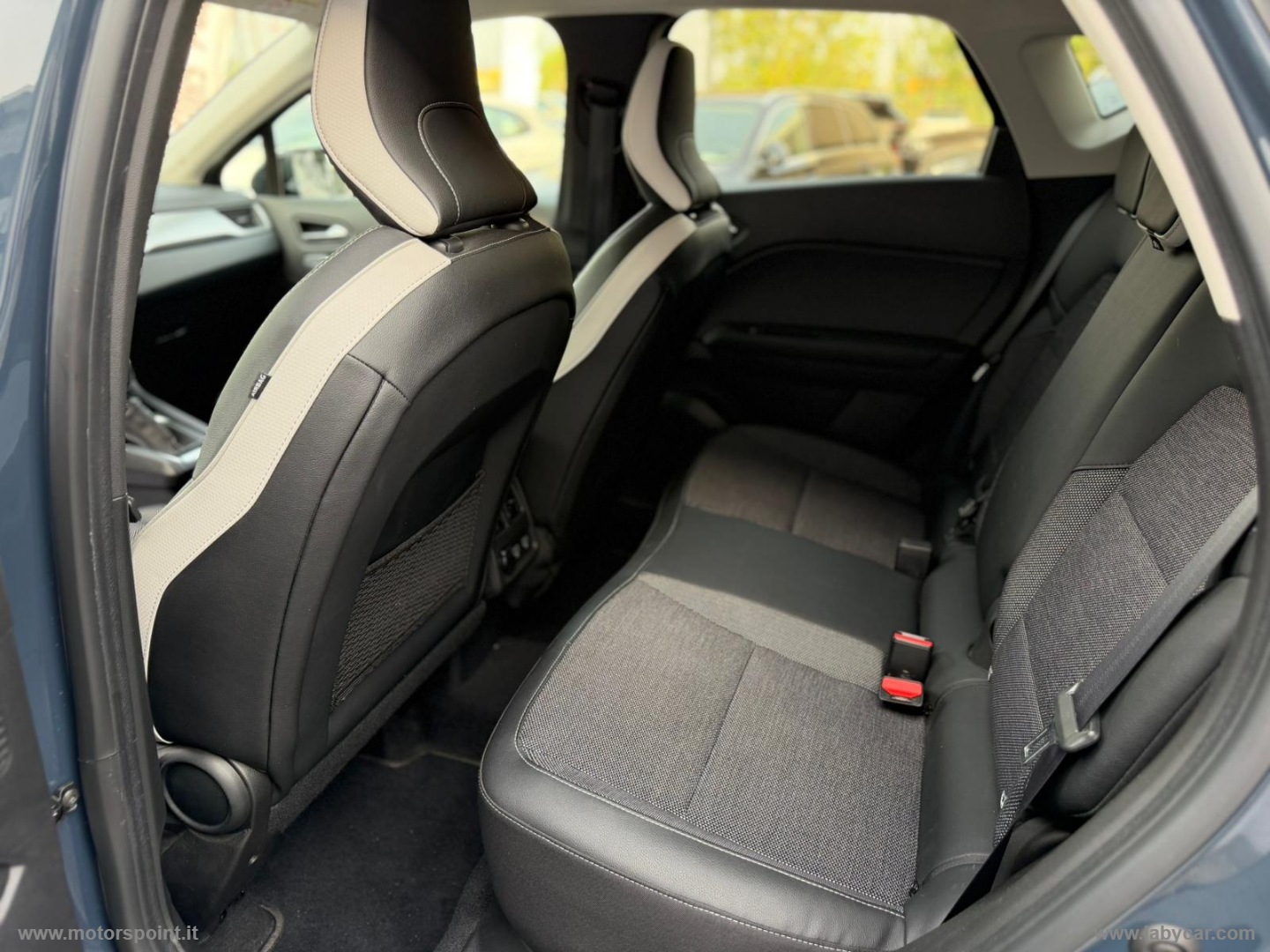 Captur TCe 100 CV GPL Techno GPL - immagine 10