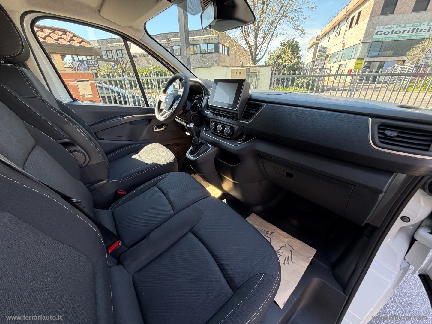 Trafic BluedCi 150CV PL-TN Equi.EasyAcc. - immagine 10