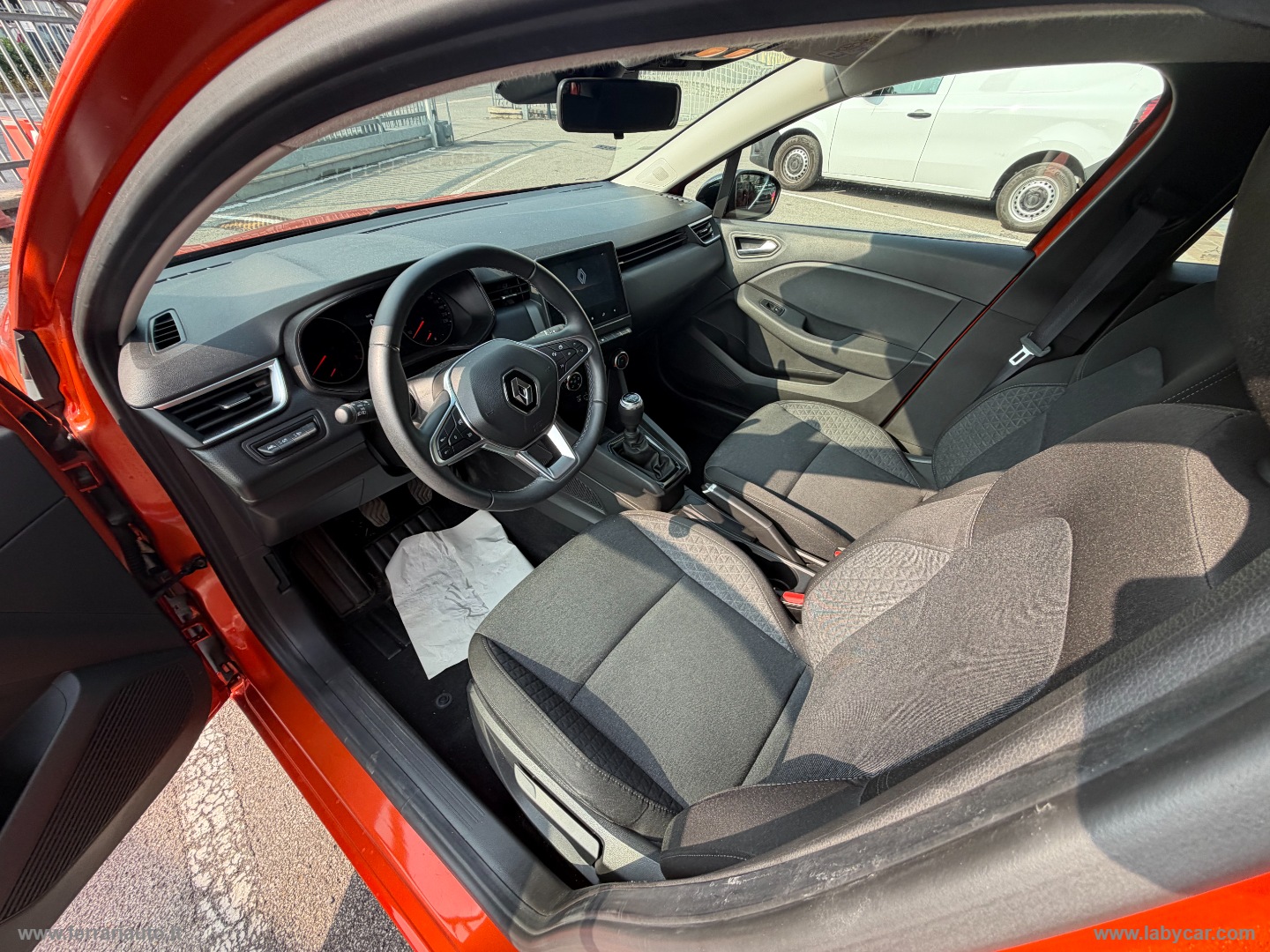 Clio TCe 90 CV 5p. Equilibre - immagine 10