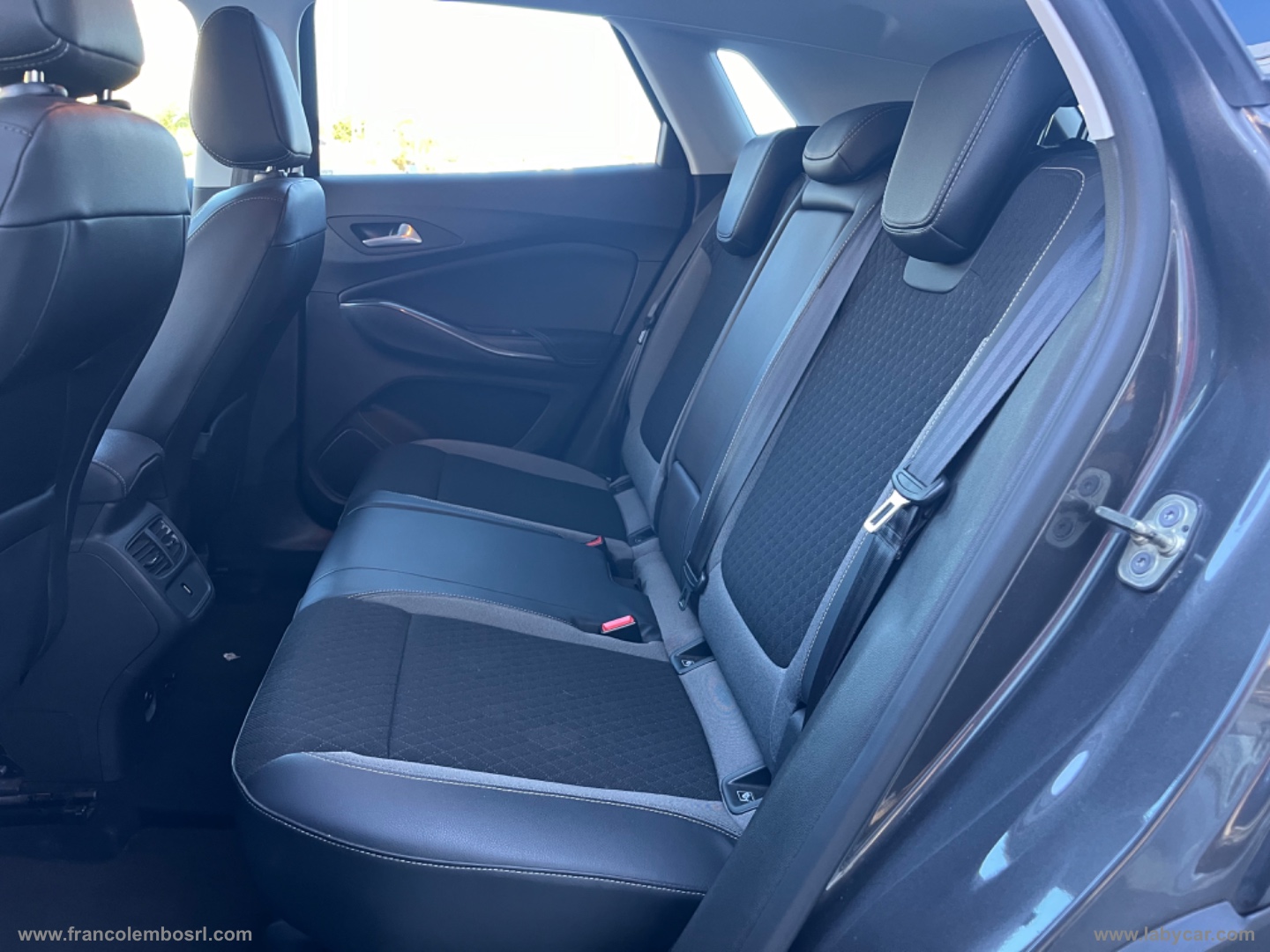 Grandland X 1.5 D Ecotec S&S Business - immagine 10