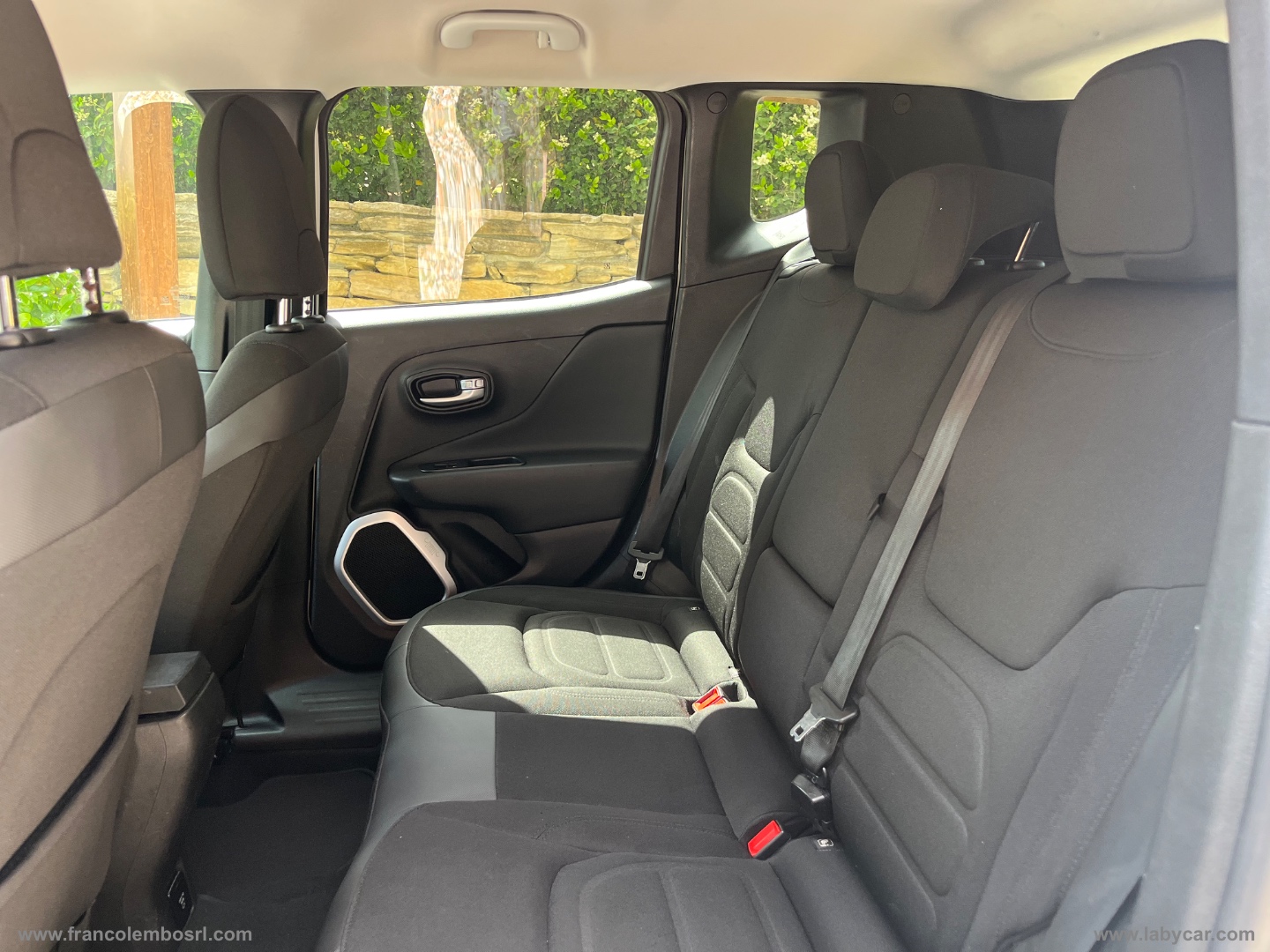 Renegade 1.6 Mjt 120CV Limited - immagine 10