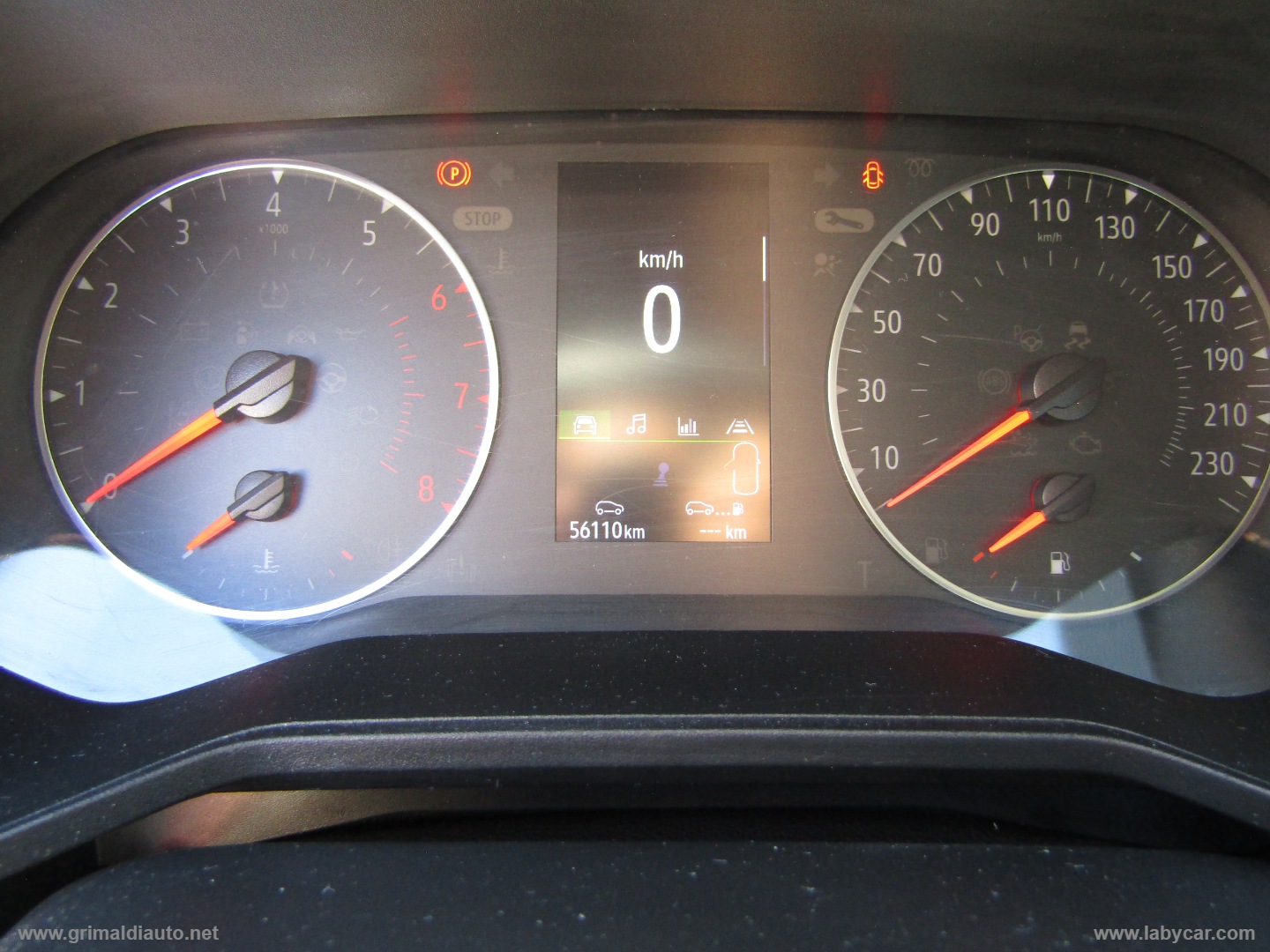 Clio TCe 90 CV Techno - immagine 10