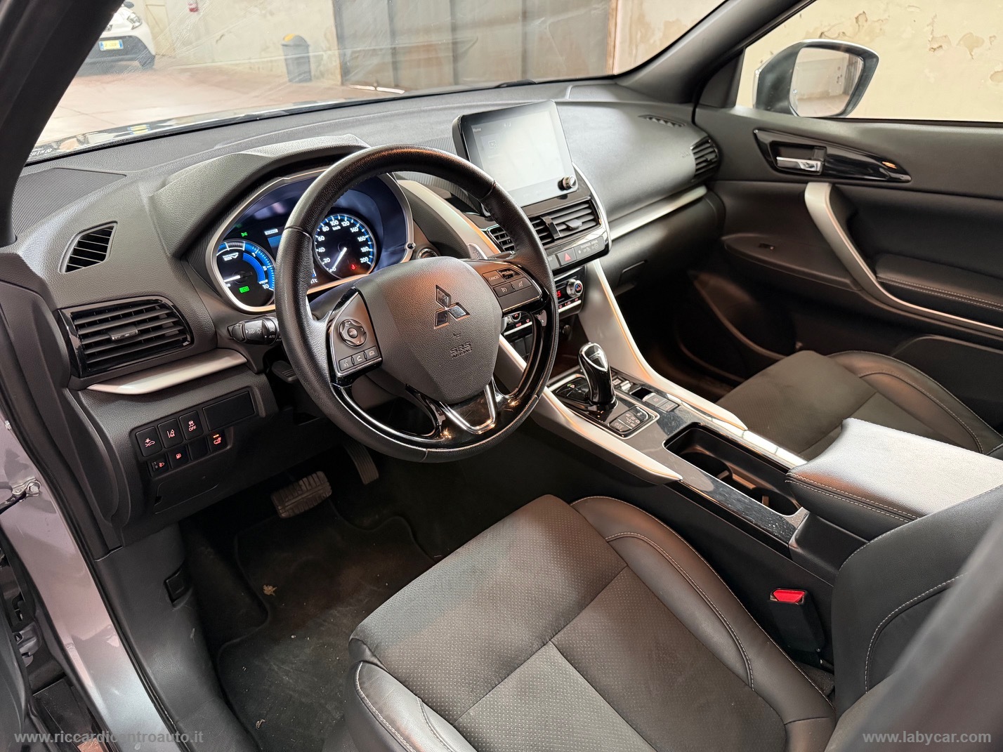 Eclipse C. 2.4 4WD PHEV InstyleSDA Pack0 - immagine 10