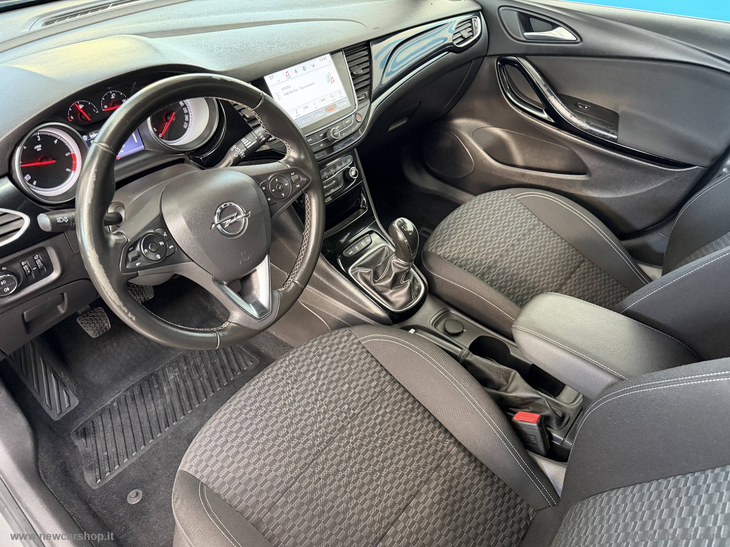 Astra 1.6 BiTurbo CDTi S&S ST Dynamic - immagine 10