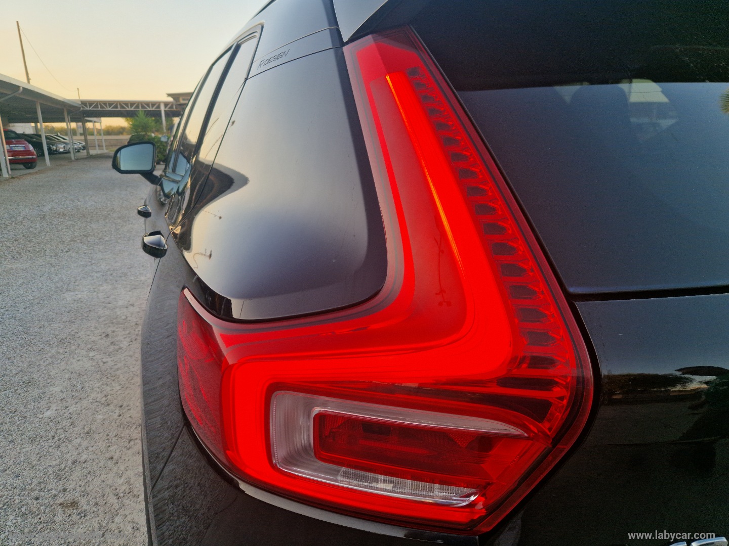 XC40 D3 AWD Geartronic R-design - immagine 10