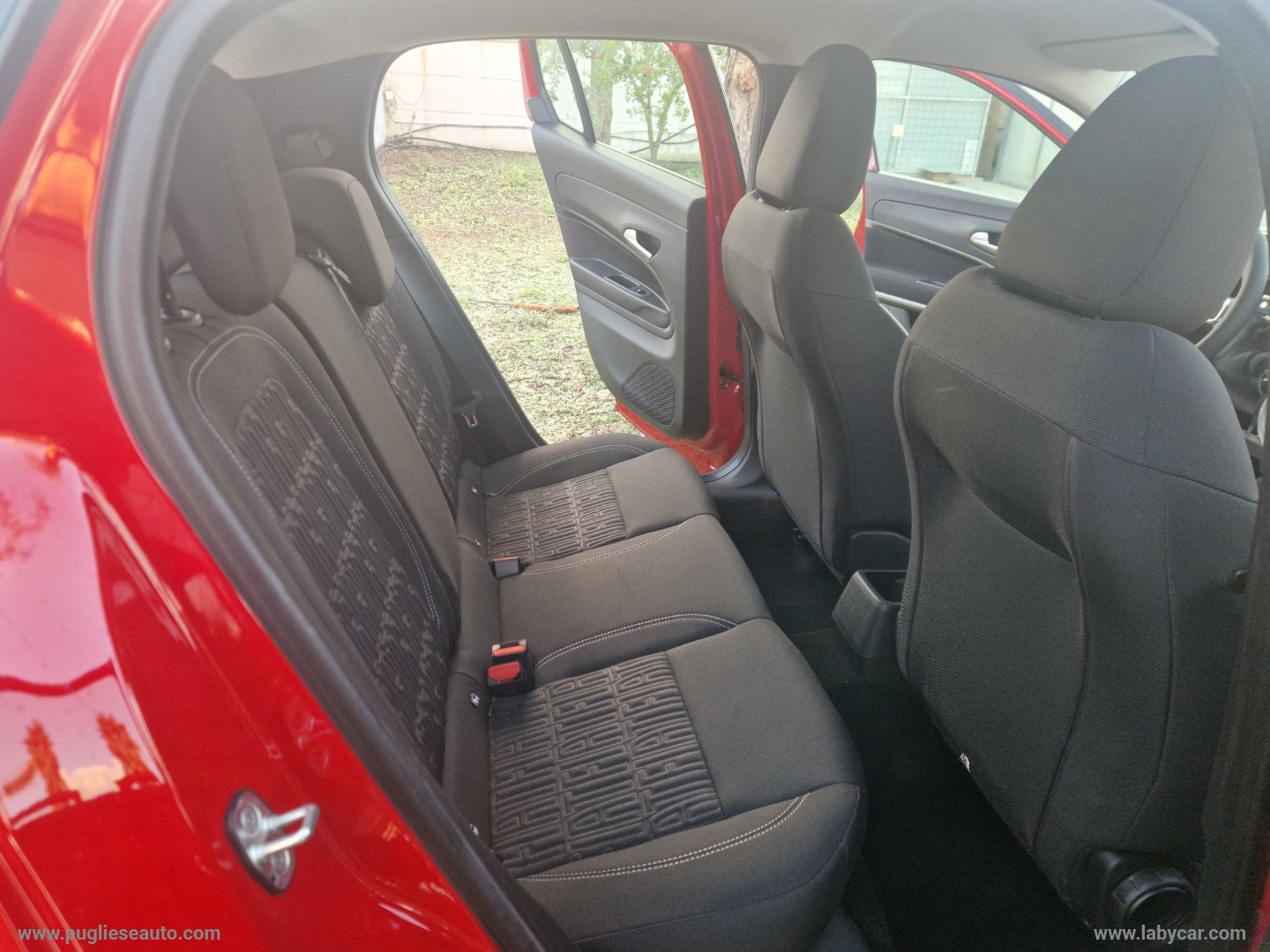 600 Hybrid 110 CV DCT MHEV Pop - immagine 10