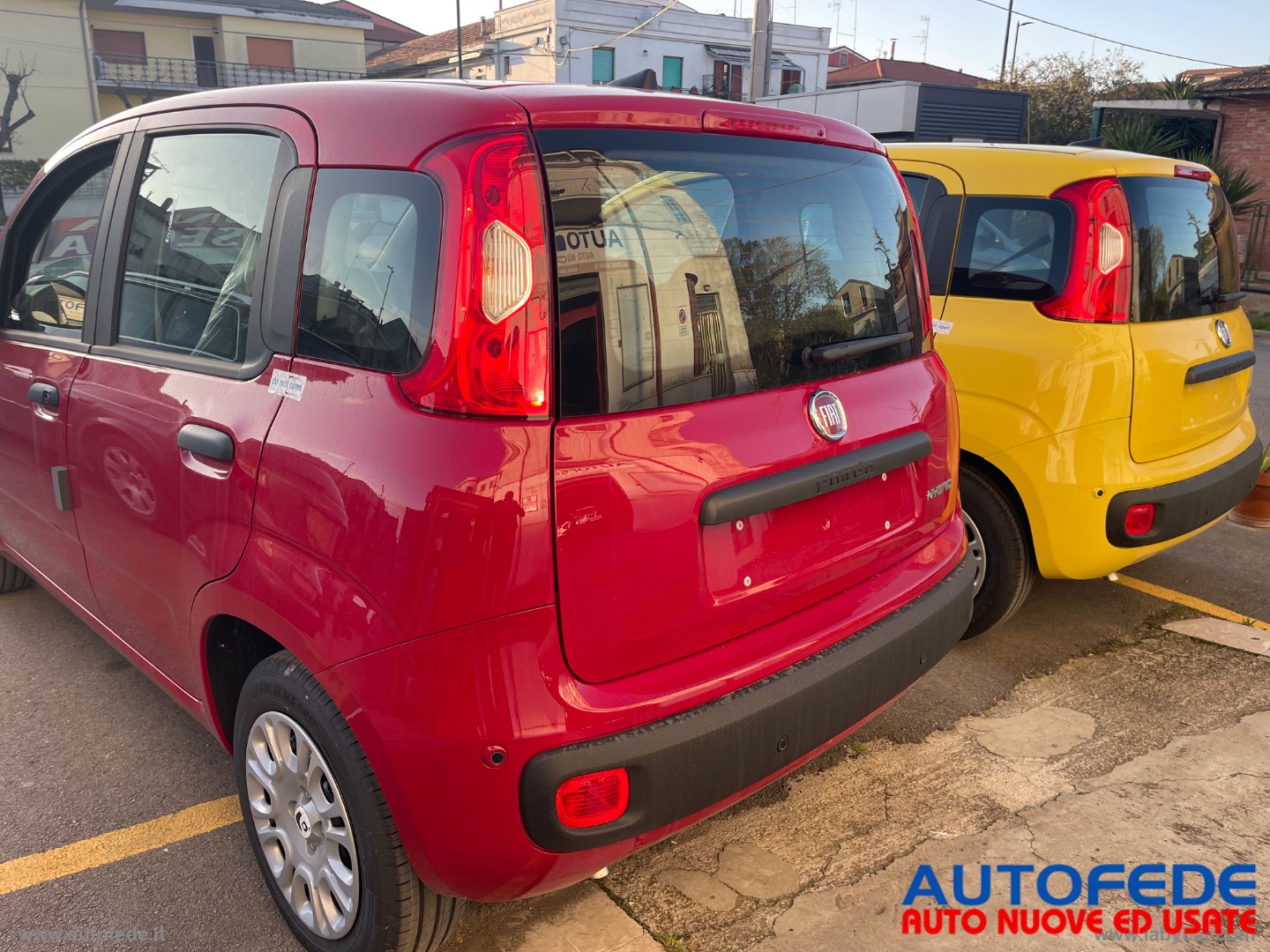 Pandina 1.0 Hybrid 65 CV Van Icon - immagine 10