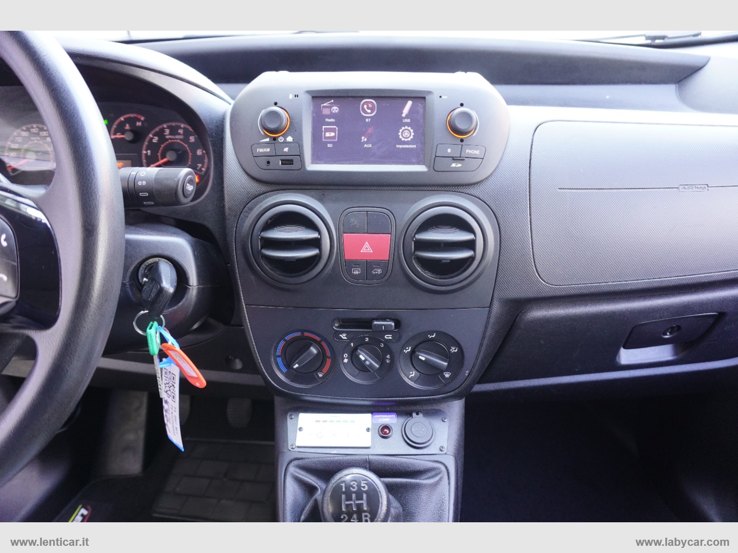Fiorino 1.3 MJT 95CV Furg. Adventure Allestito - immagine 10