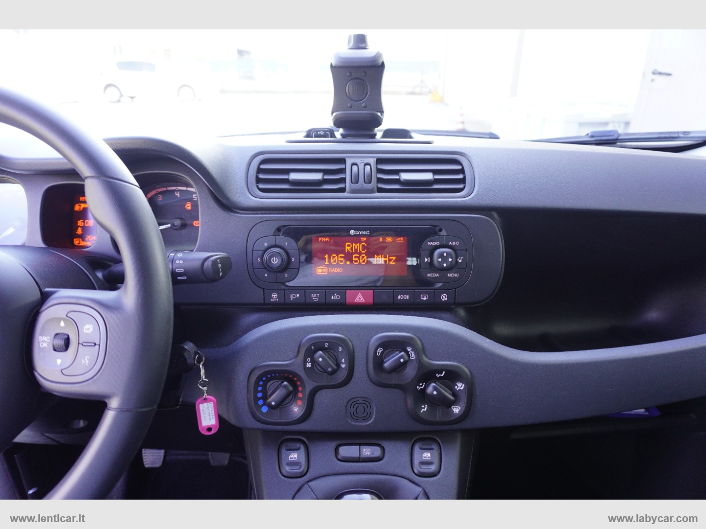 Panda 1.0 S&S Hybrid Van 2 posti solo Km 26.000 - immagine 10
