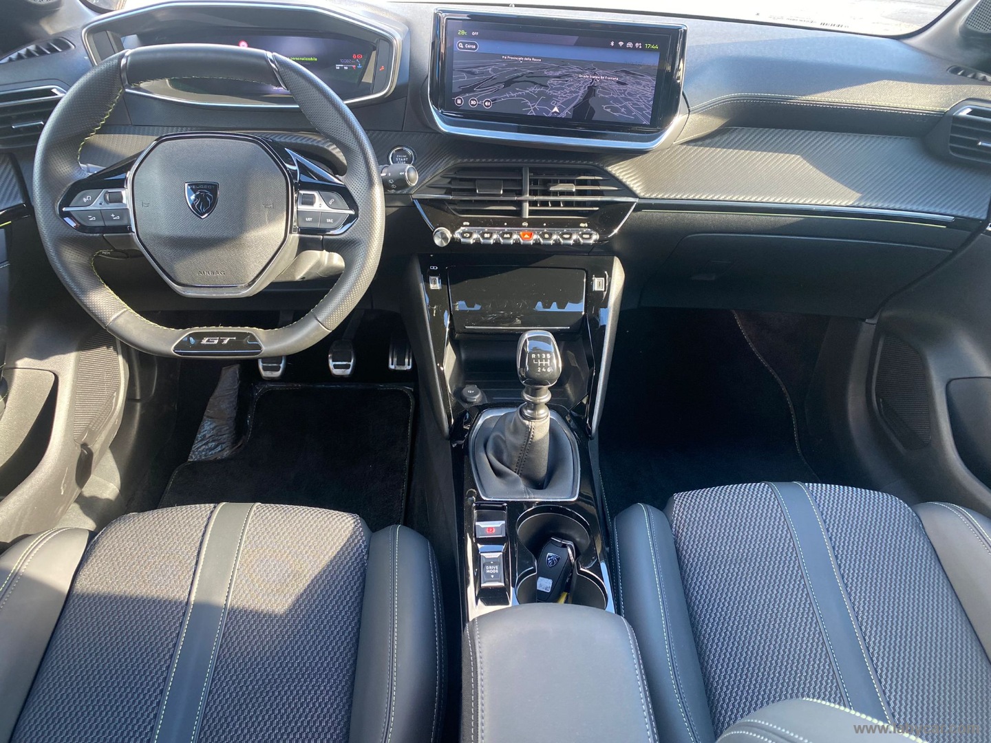 208 PureTech 100 S&S 5p. GT - immagine 10