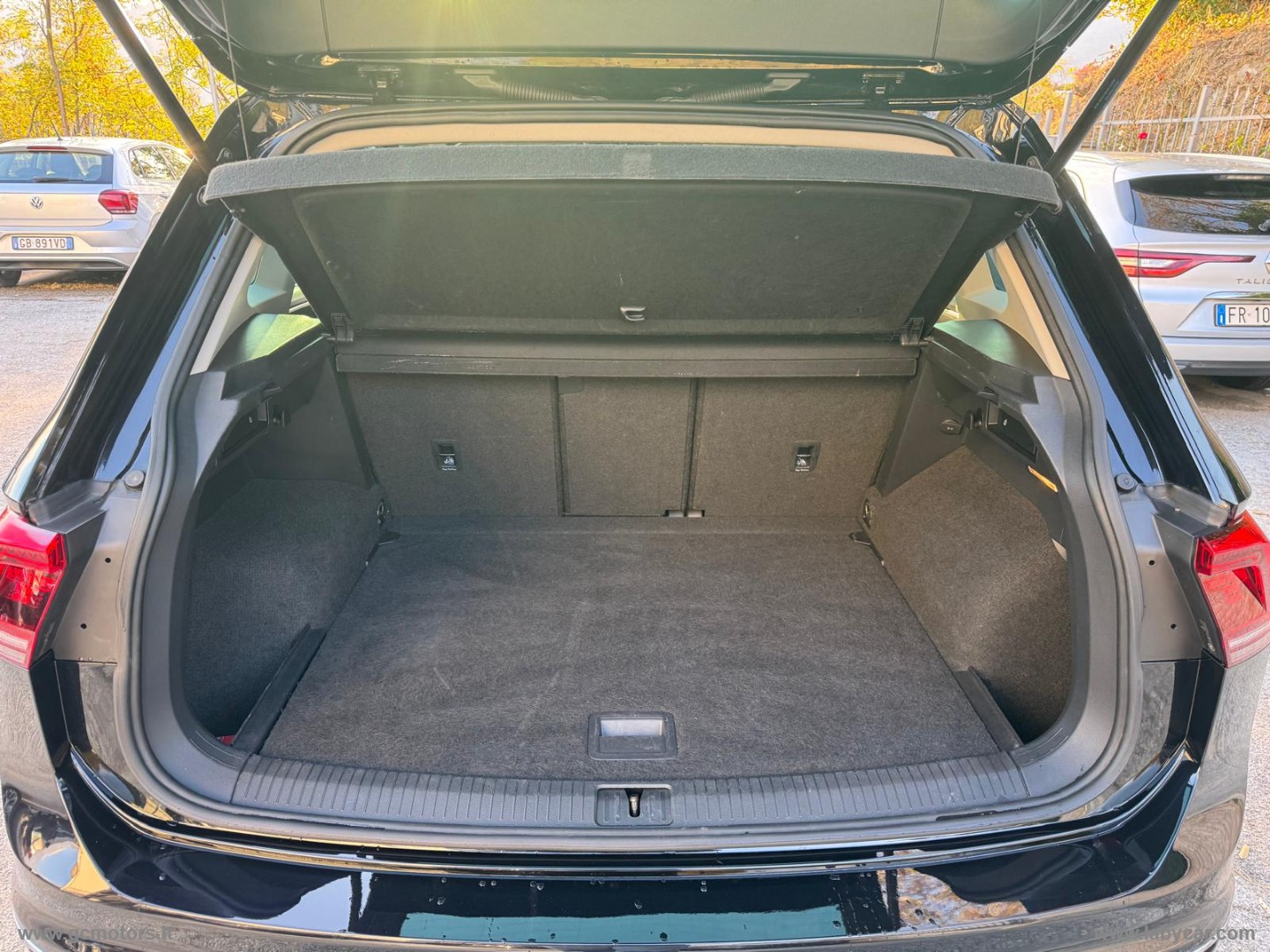 Volkswagen Tiguan 2.0 TDI DSG Advanced BMT - Immagine 10