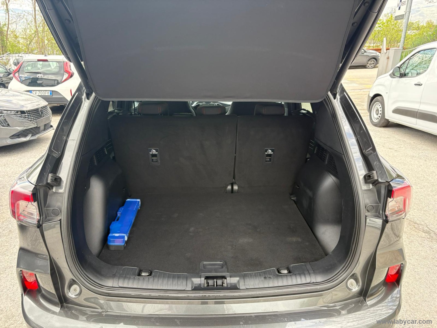 Kuga 2.0 EcoBlue 150 CV aut. AWD ST-Line - immagine 10