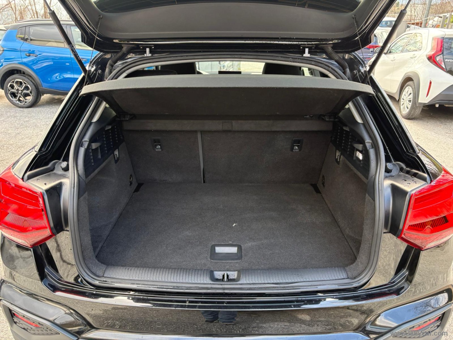 Q2 30 TDI S tronic Business Plus - immagine 10