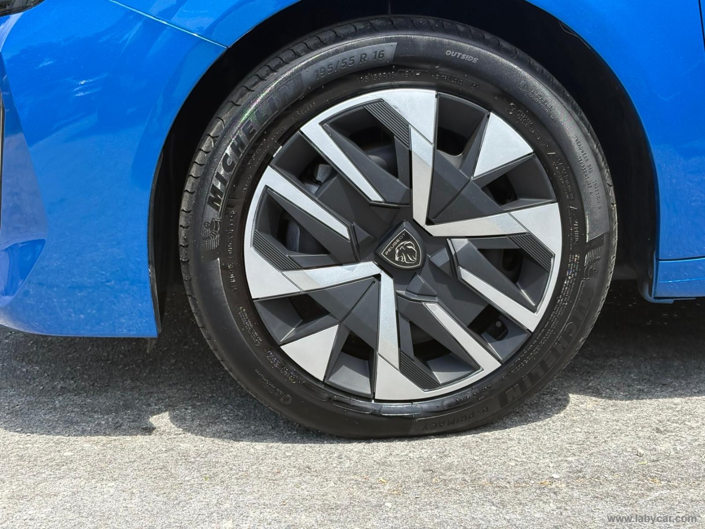 Peugeot 208 PureTech 100 S&S 5p. Active - Immagine 10