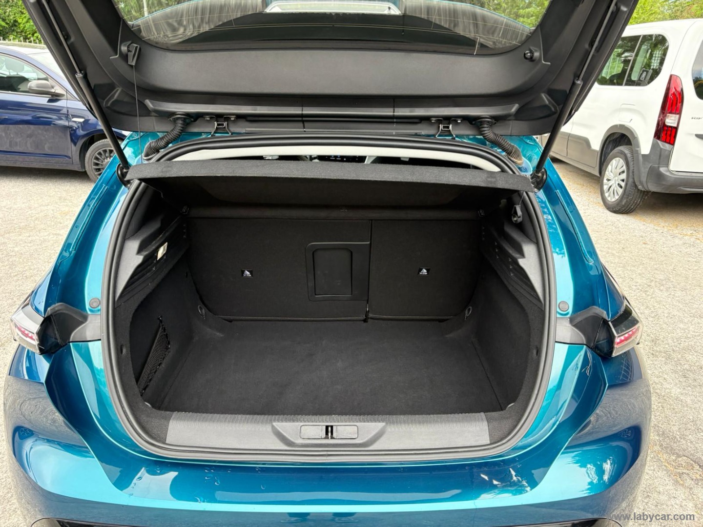 Peugeot 308 PureTech Turbo 130 S&S Allure - Immagine 10