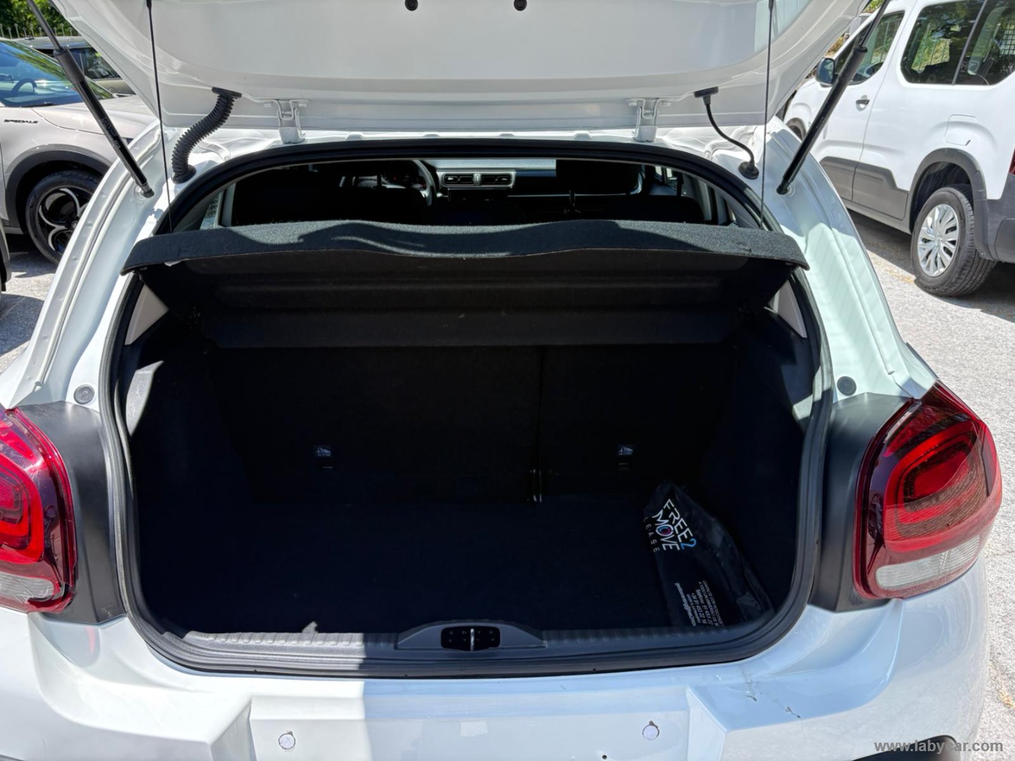 C3 BlueHDi 100 S&S Feel - immagine 10
