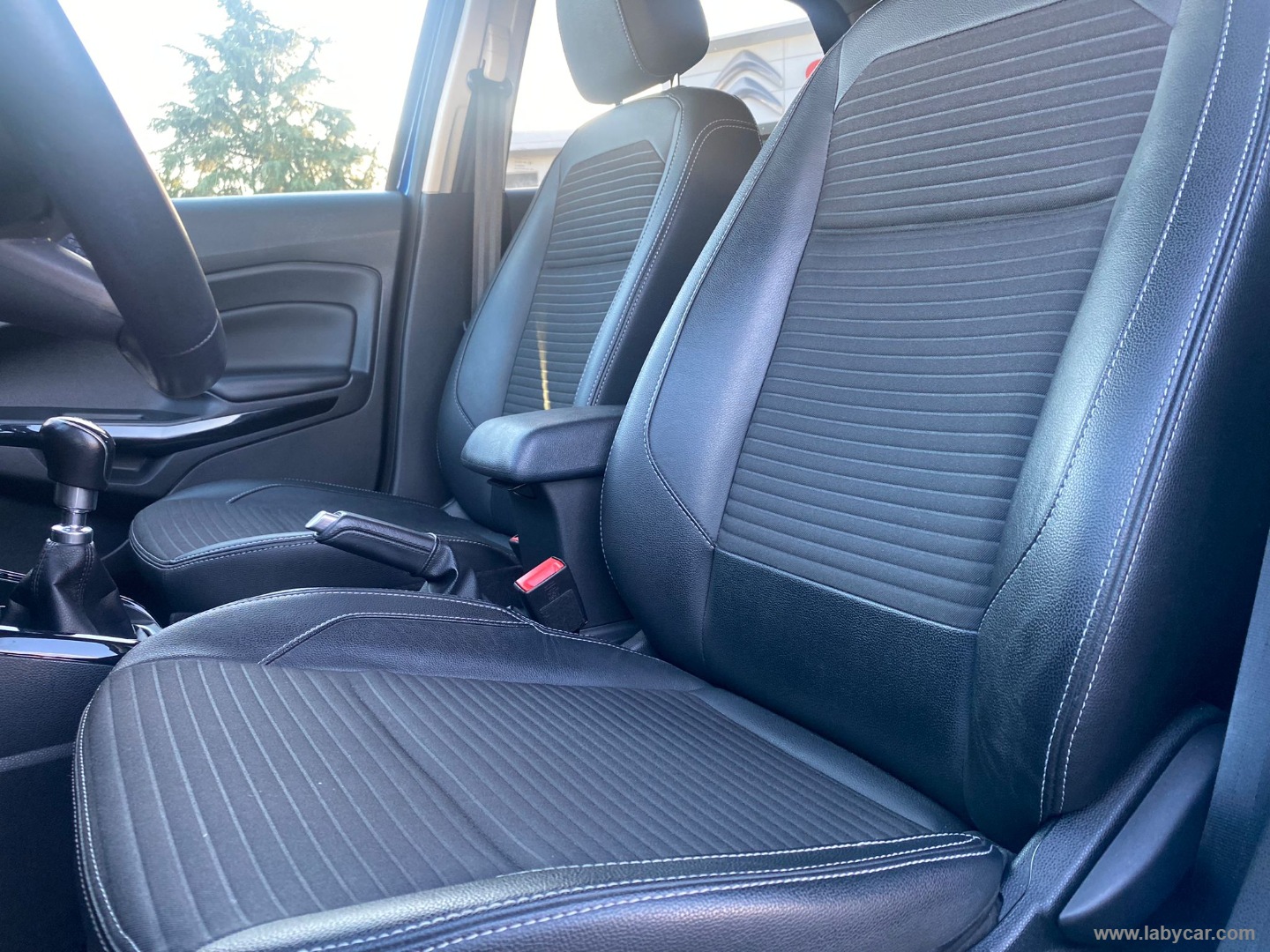 EcoSport 1.0 EcoBoost 100 CV Titanium - immagine 10