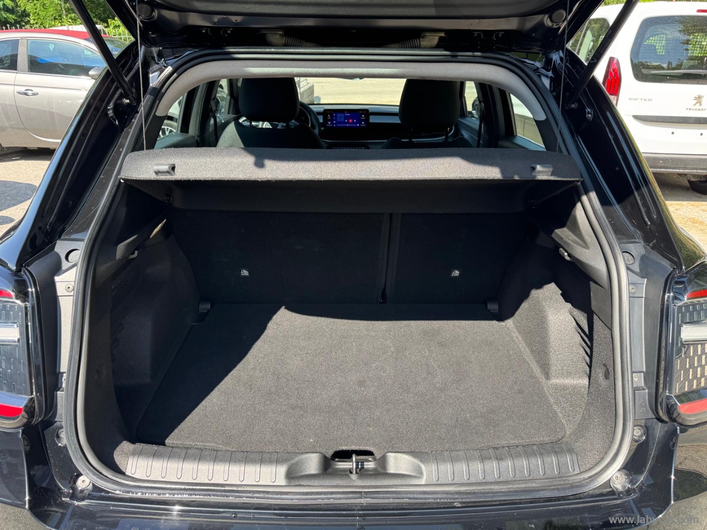 Fiat 600 Hybrid 145 CV DCT MHEV Icon - Immagine 10