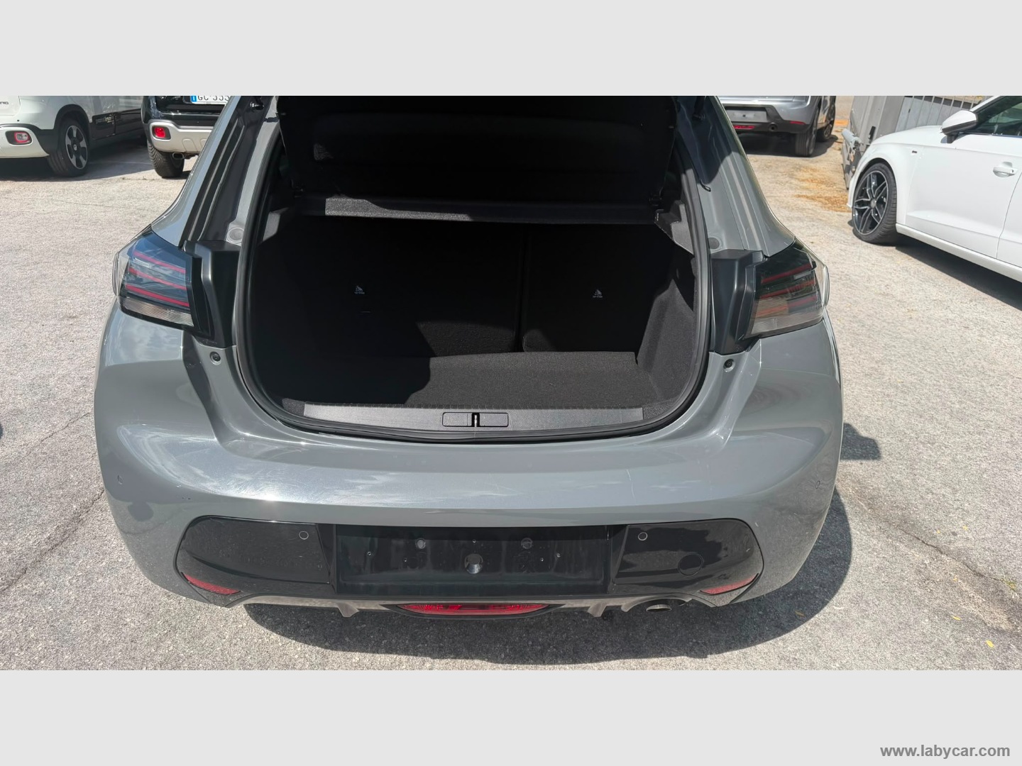 Peugeot 208 Hybrid 110 e-DCS6 Allure - Immagine 10