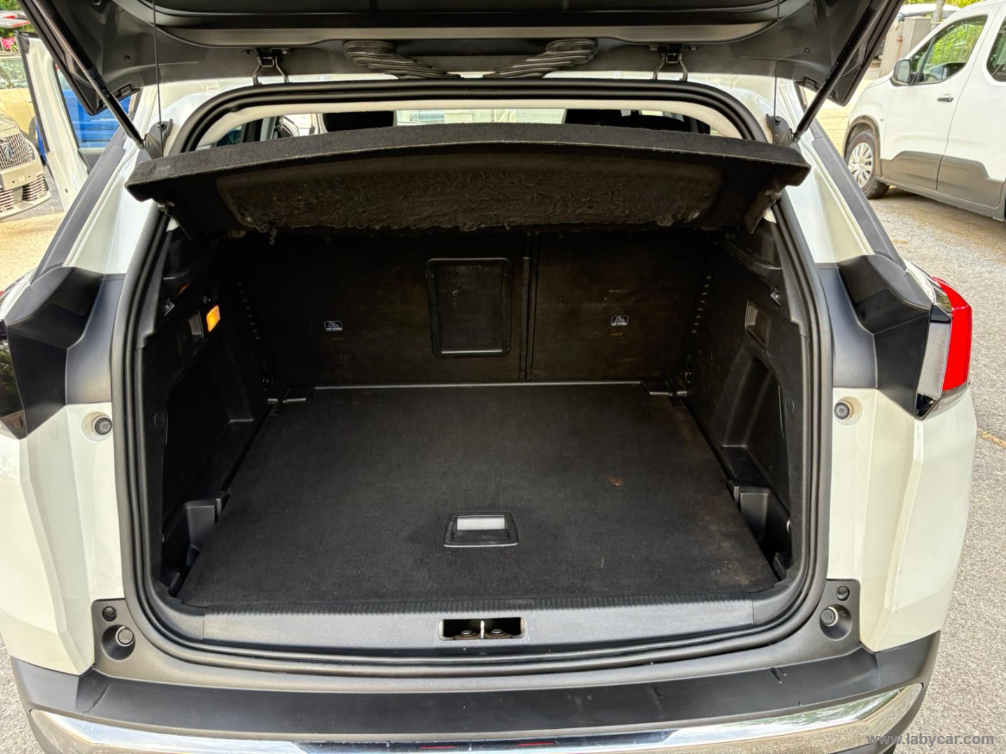 Peugeot 3008 BlueHDi 150 S&S Allure - Immagine 10